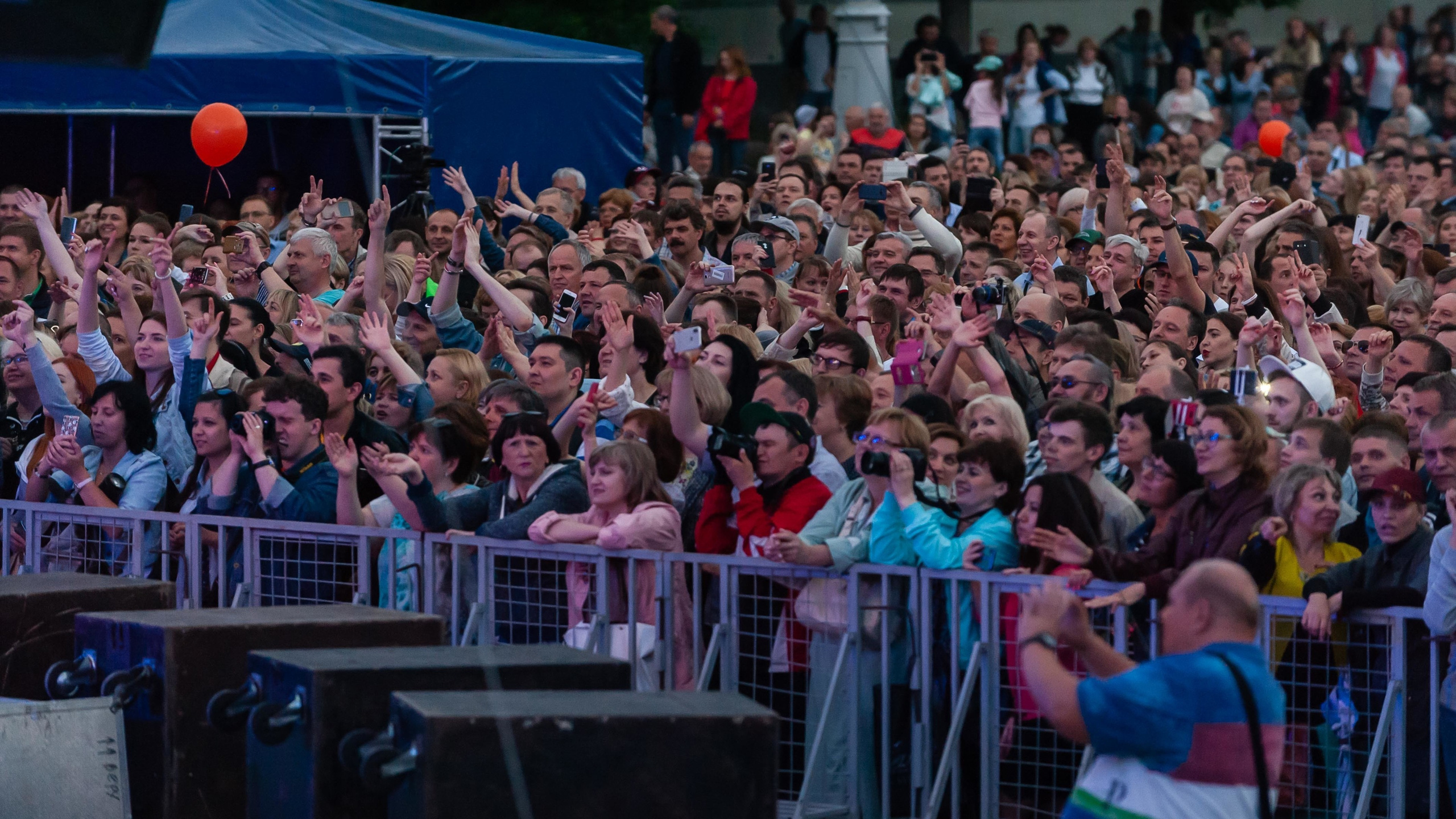 Ural Music Nigth 2018. Фотографии отовсюду и обо всем