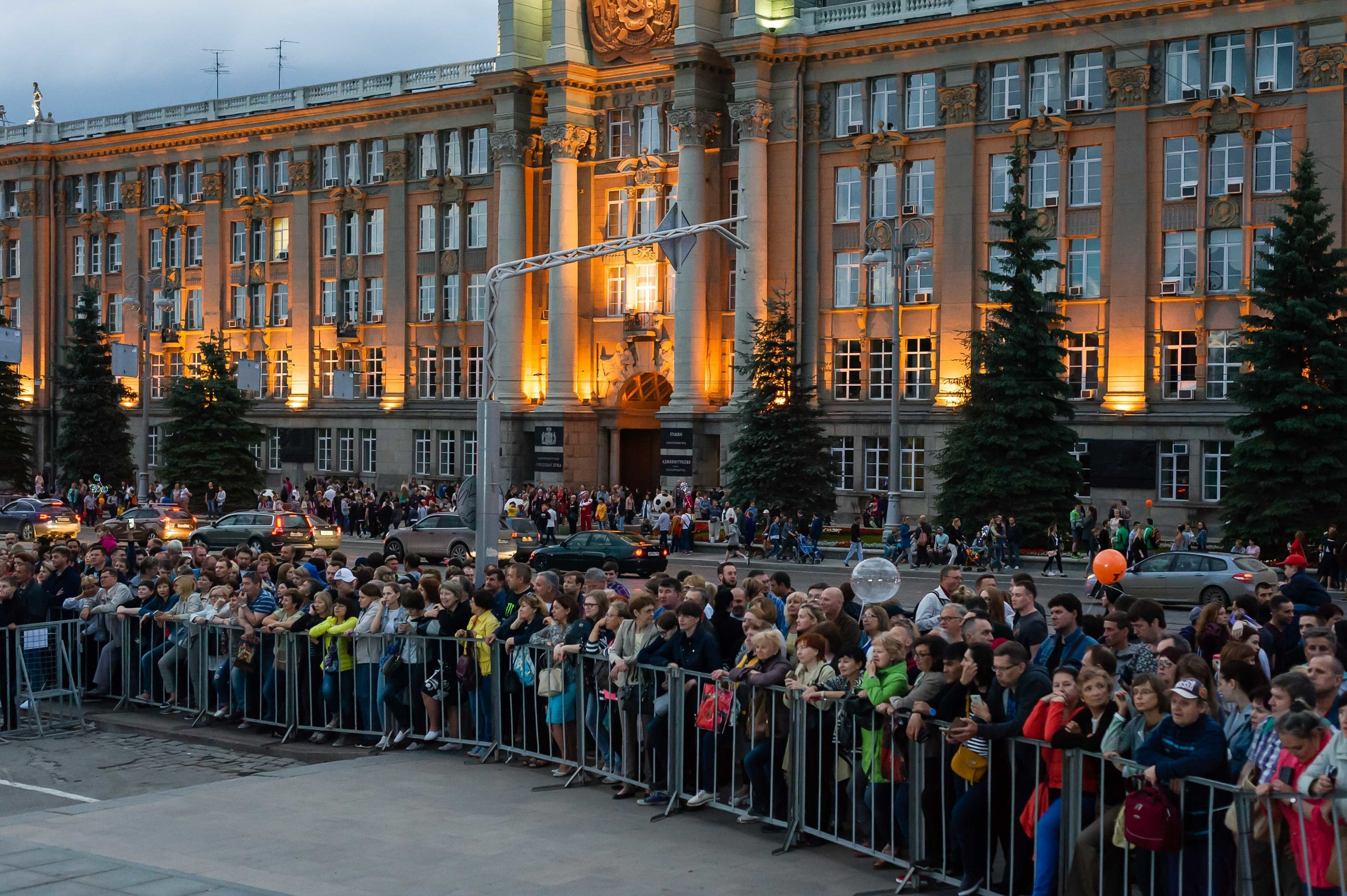 Ural Music Nigth 2018. Фотографии отовсюду и обо всем
