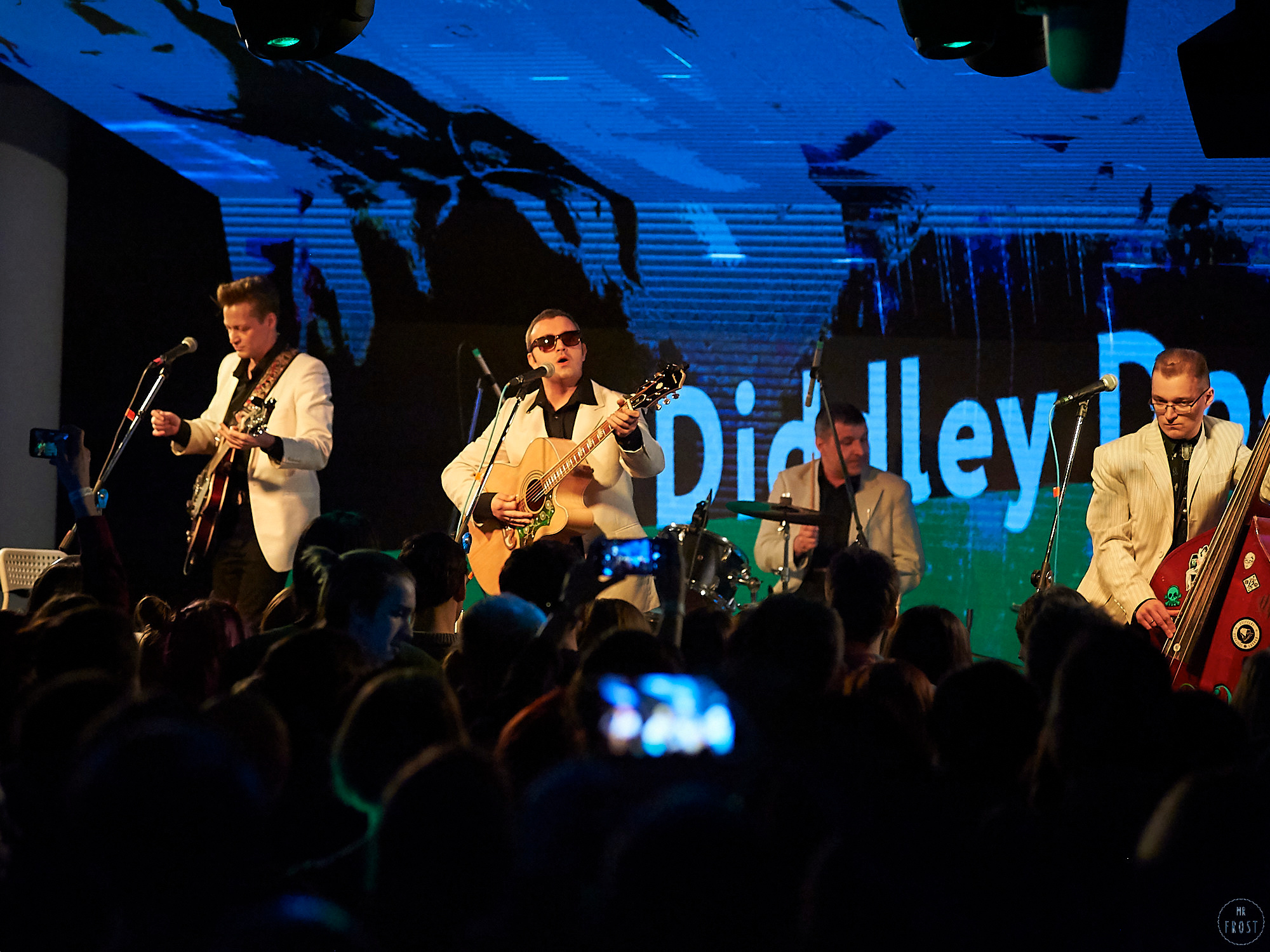 #скверубыть. Фотографии отовсюду и обо всем