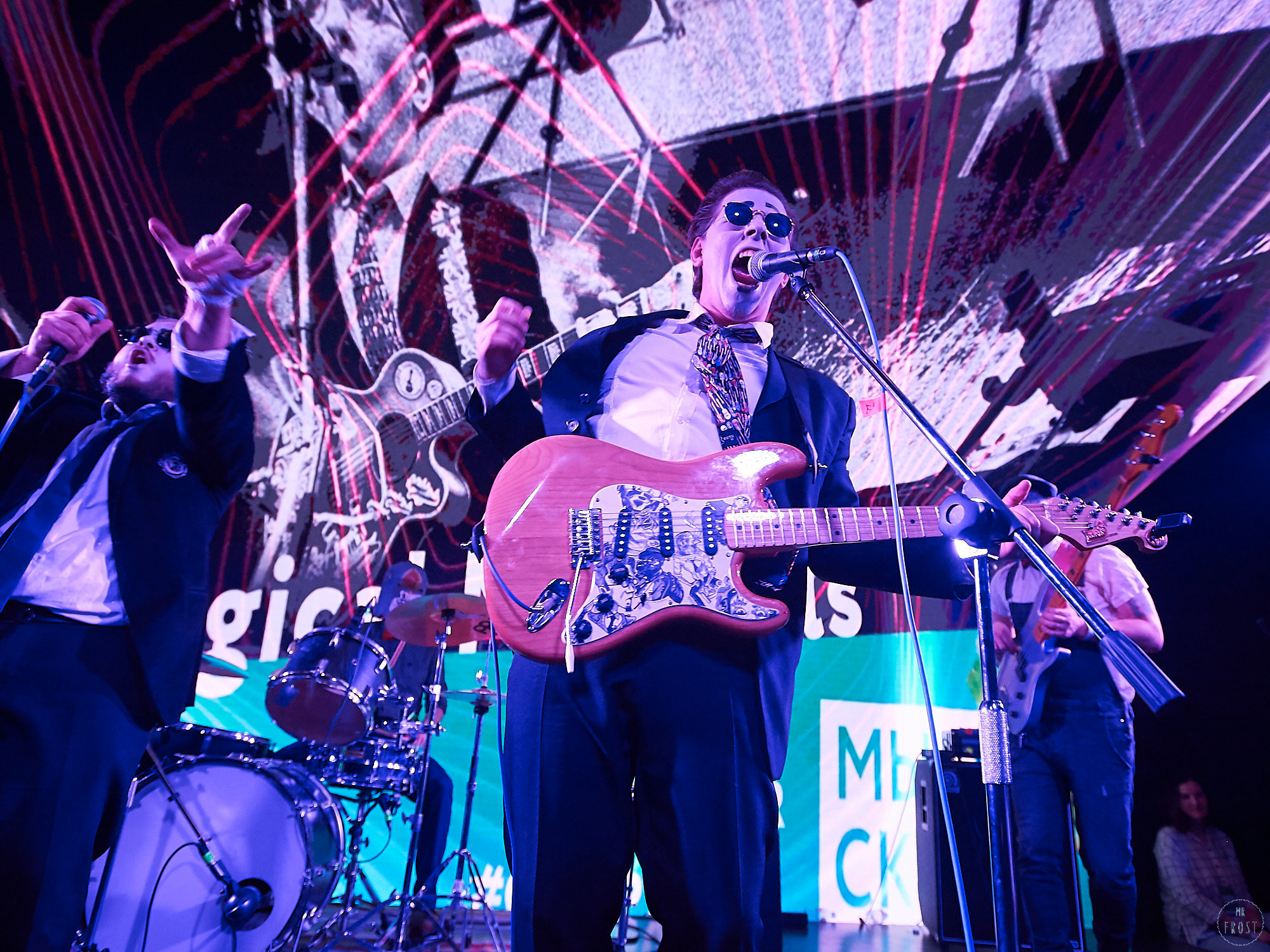 #скверубыть. Фотографии отовсюду и обо всем