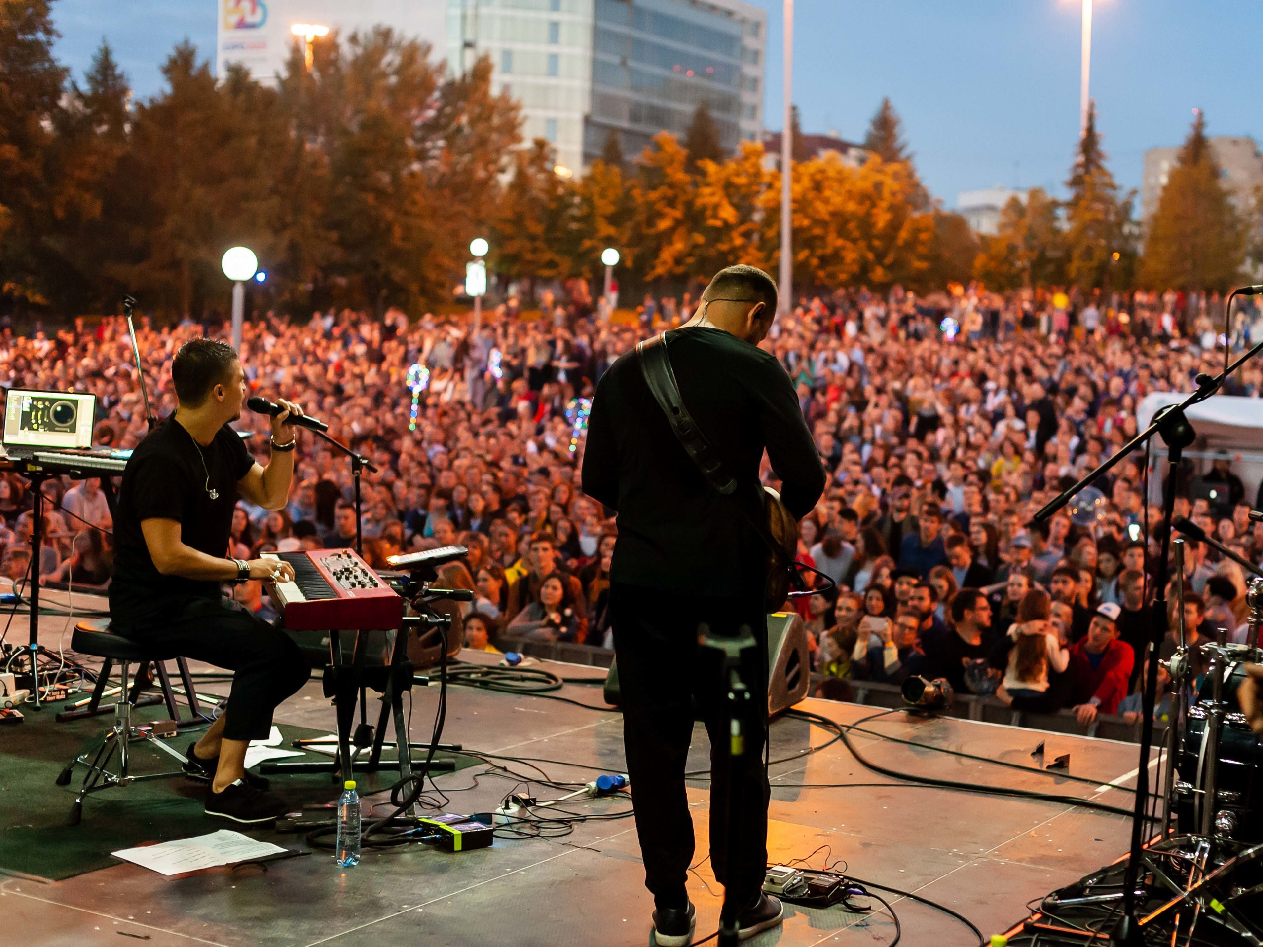 Ural Music Nigth 2018. Фотографии отовсюду и обо всем