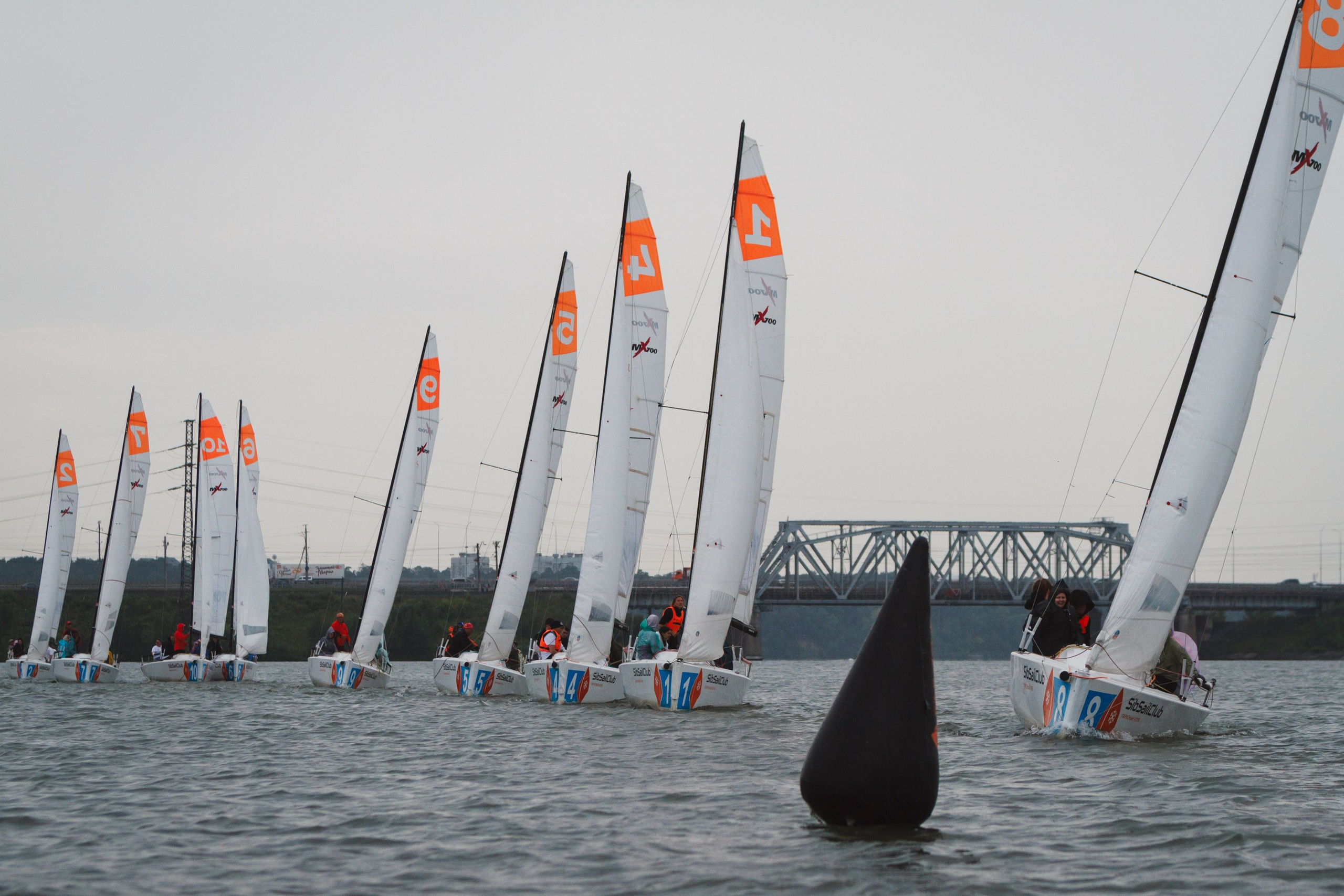 ЯХТИНГ. Roman Photo