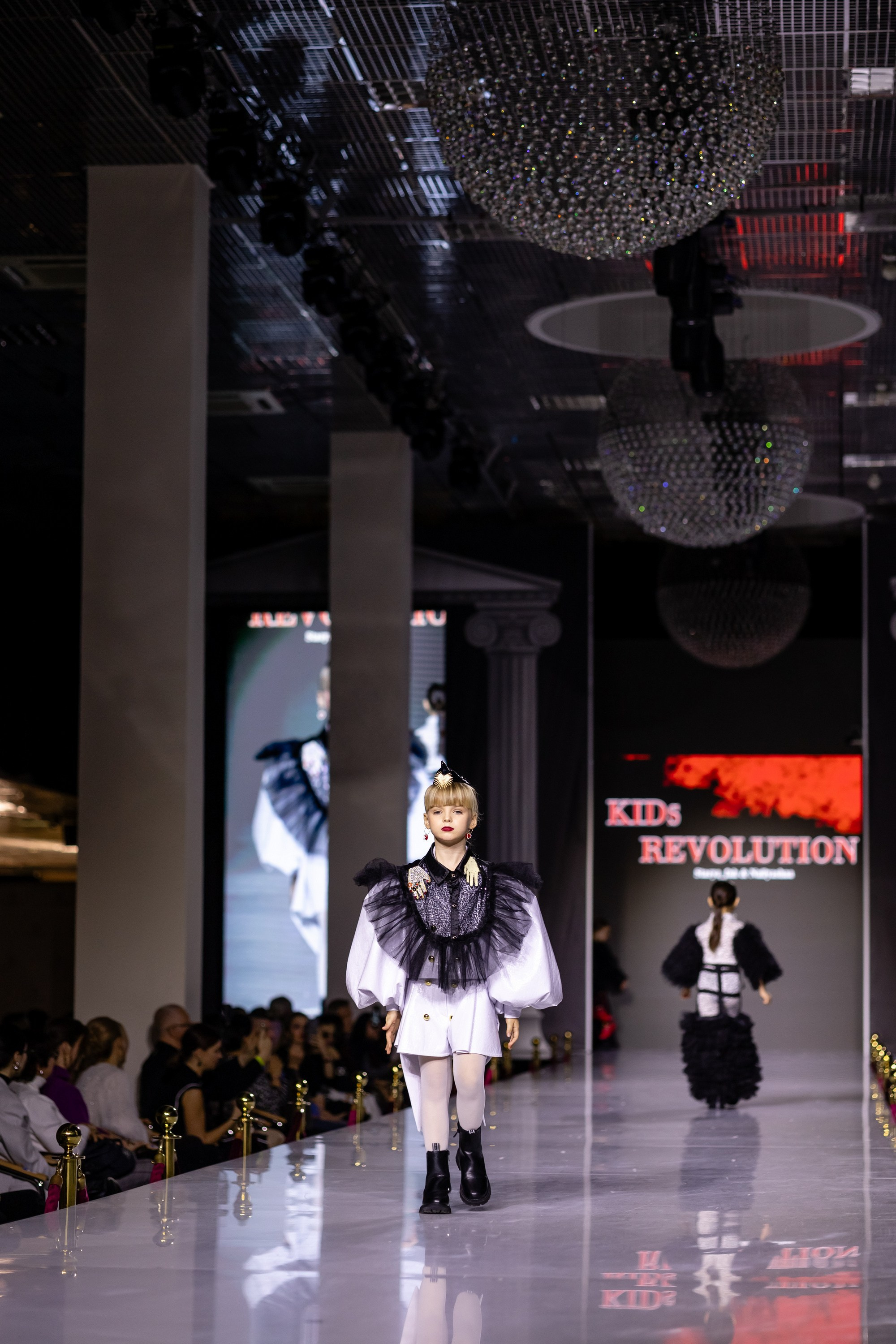 ESTET FASHION WEEK (KIDs REVOLUTION). Татьяна Чернышова свадебный фотограф Москва