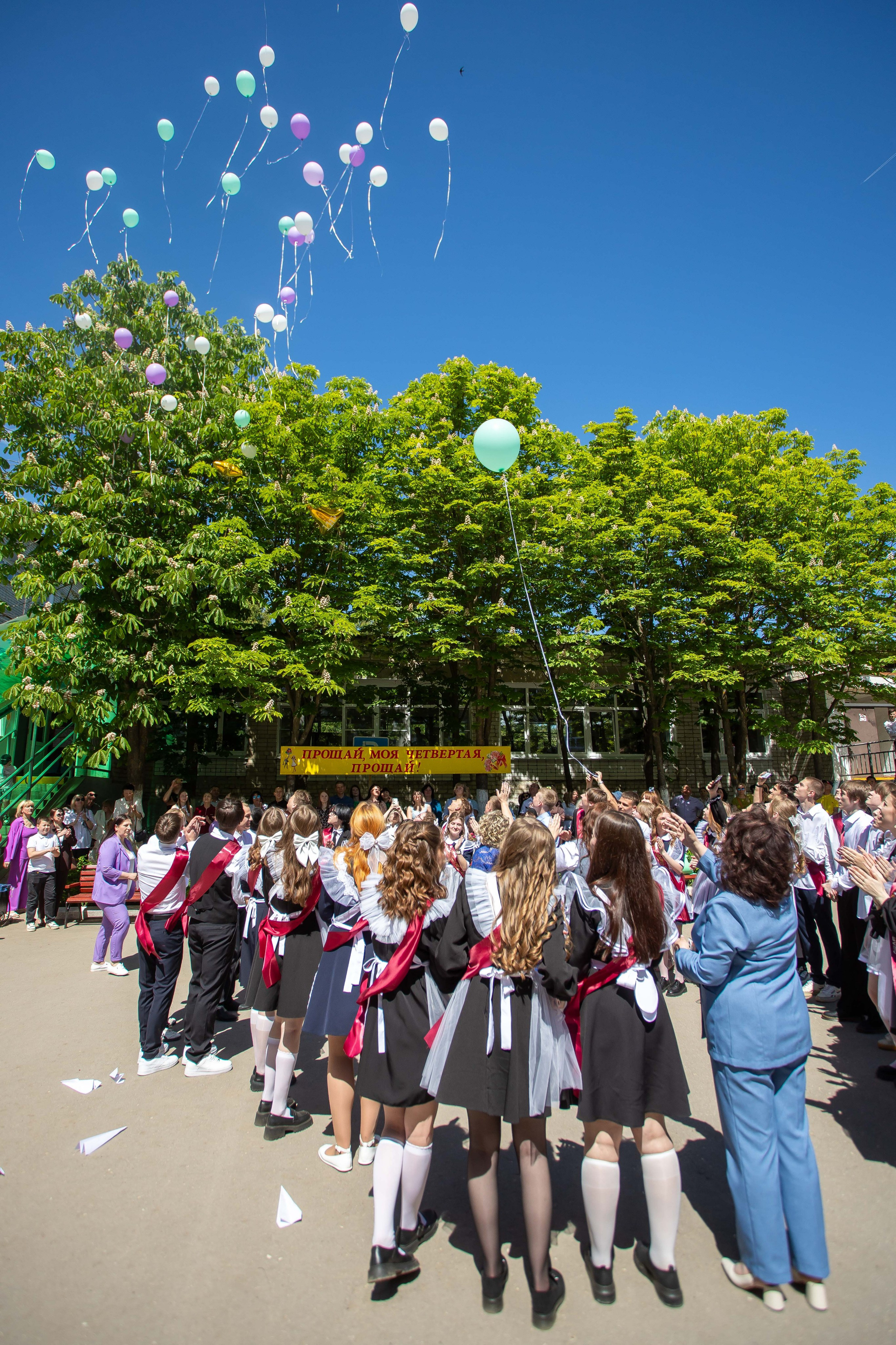 Последний звонок. Выпускные альбомы и фильмы