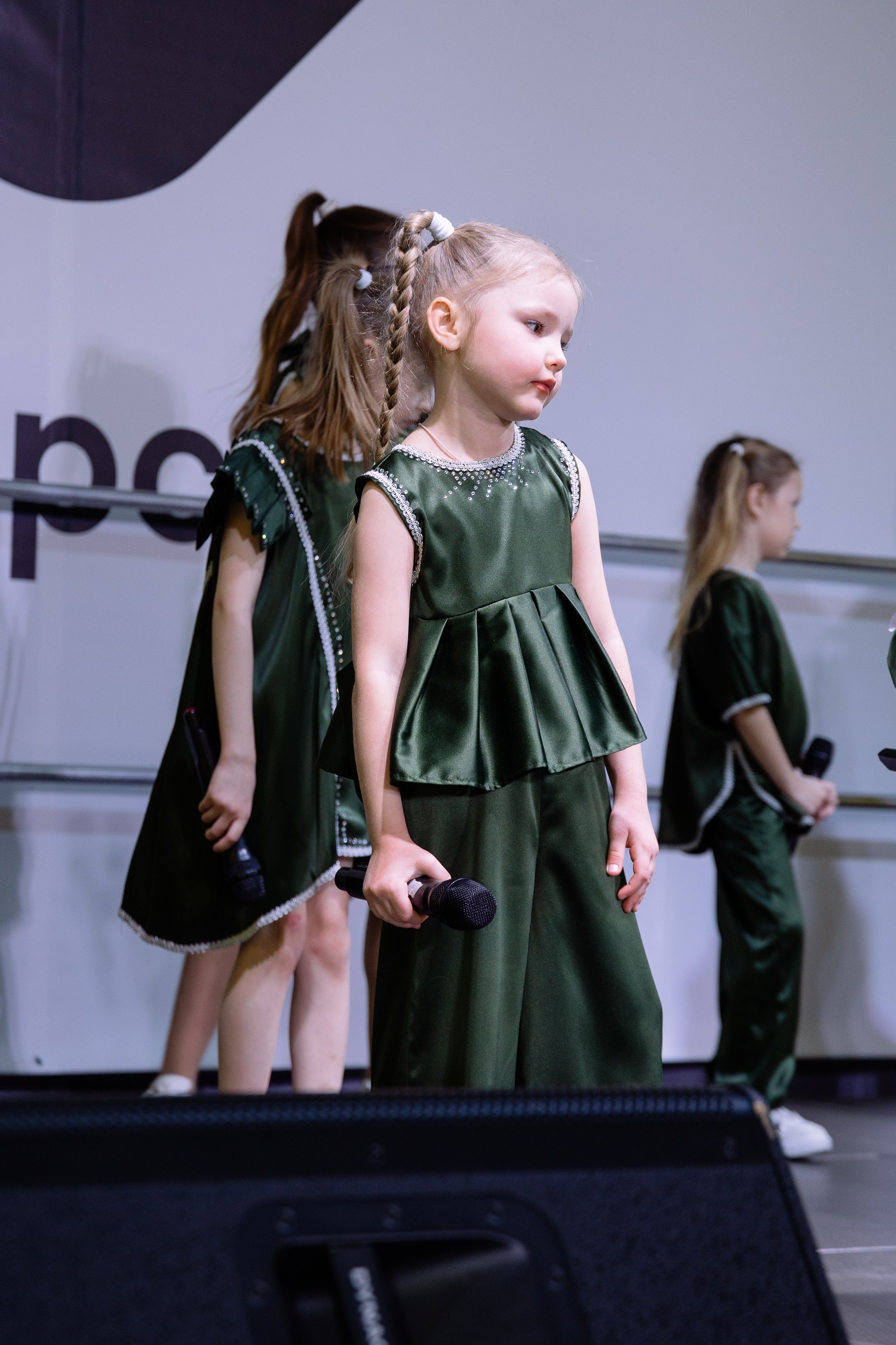 Отчетник «Изумрудный город». Фотограф Юлия Мальцева