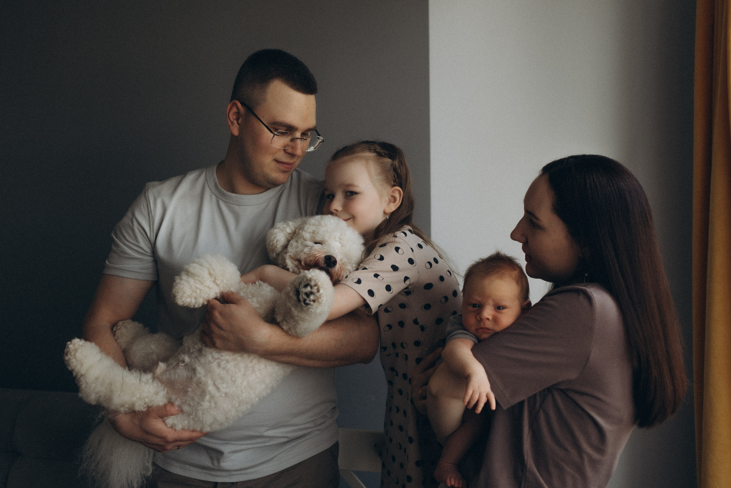 Про Настю, Вадима, Василису и маленького Тимофея. -