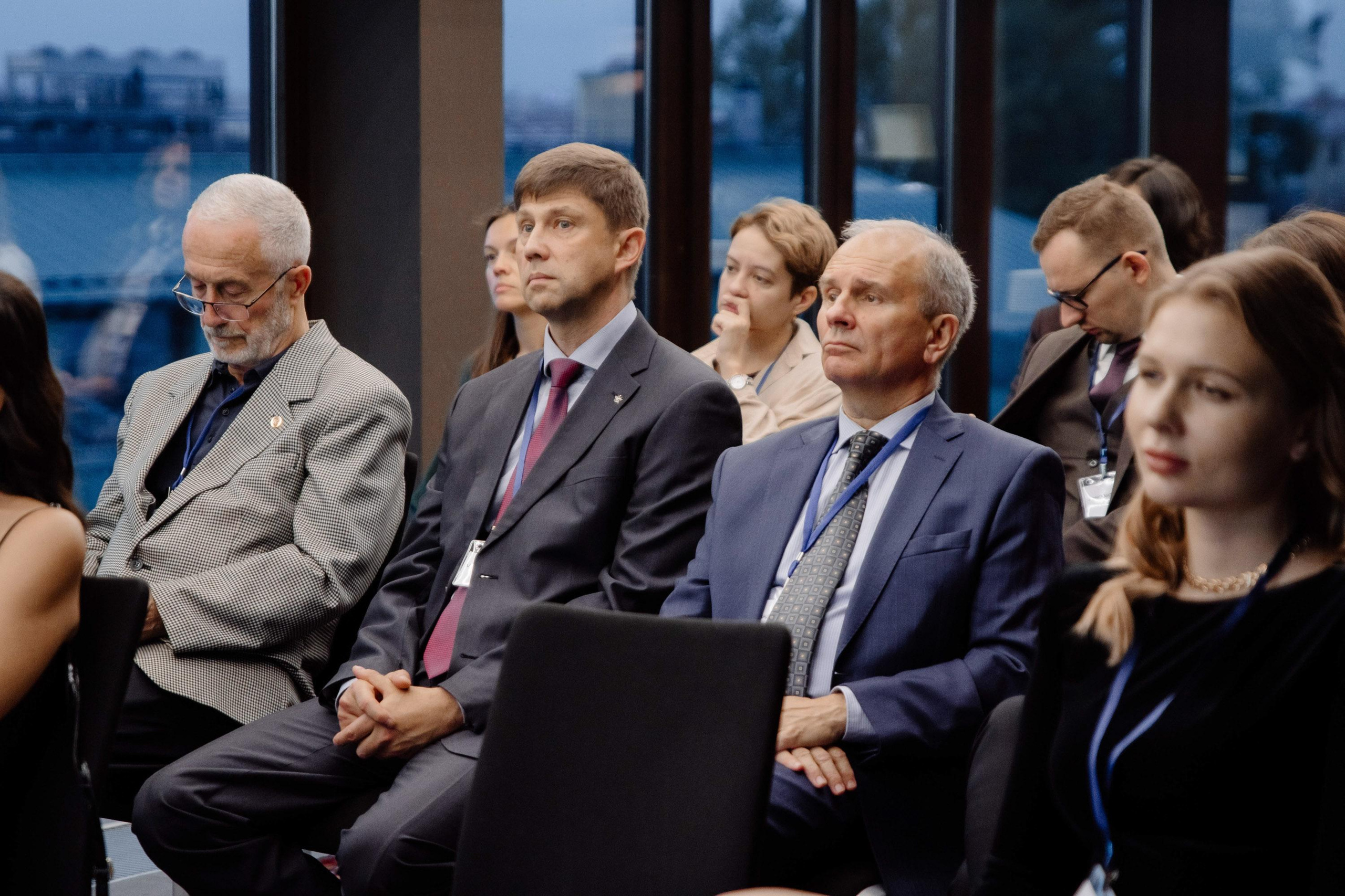 Конференция. Свадебный фотограф в Санкт-Петербурге Евгений Назаров