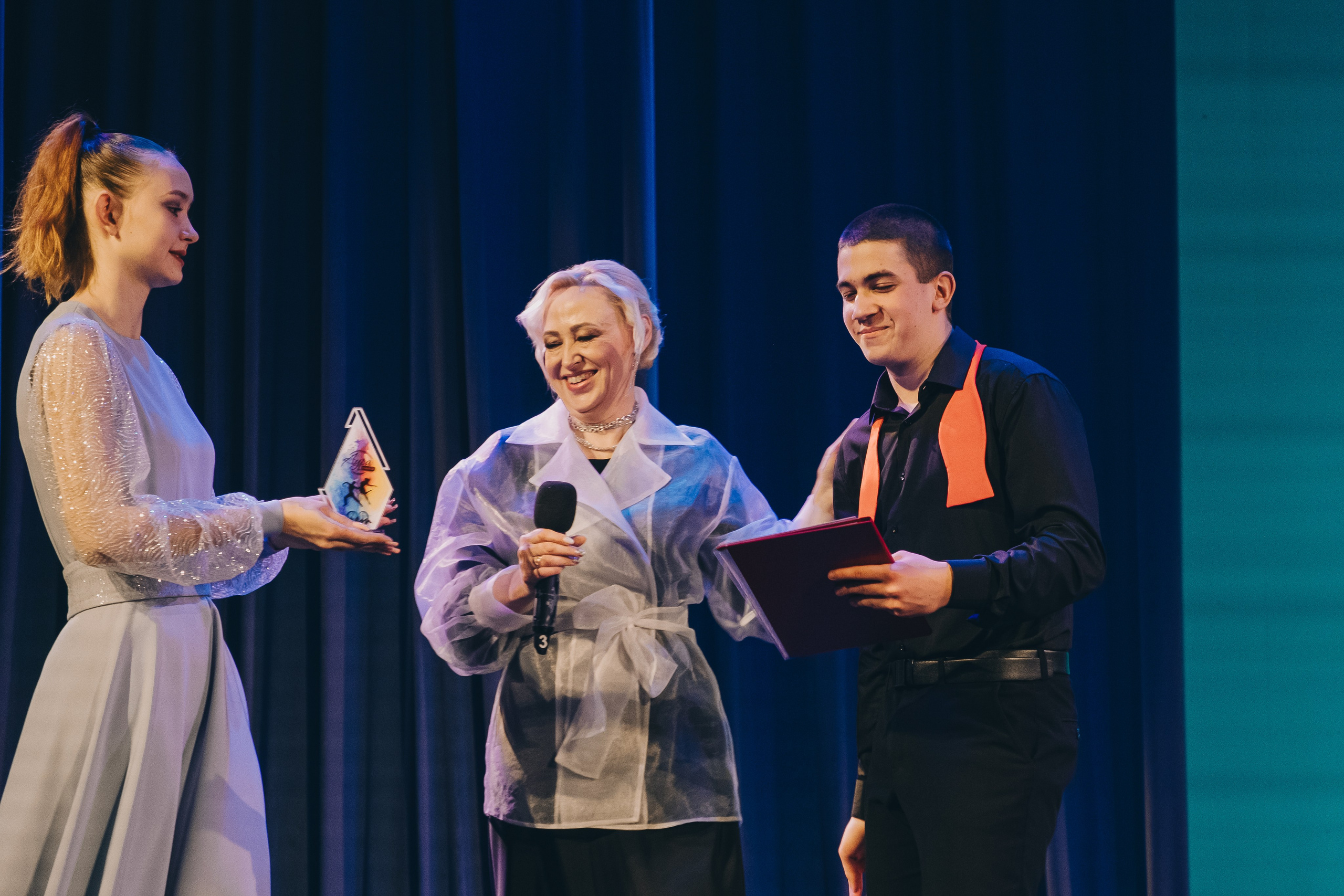 Танцевальный концерт. Фотограф в Иркутске Анна Мирошникова