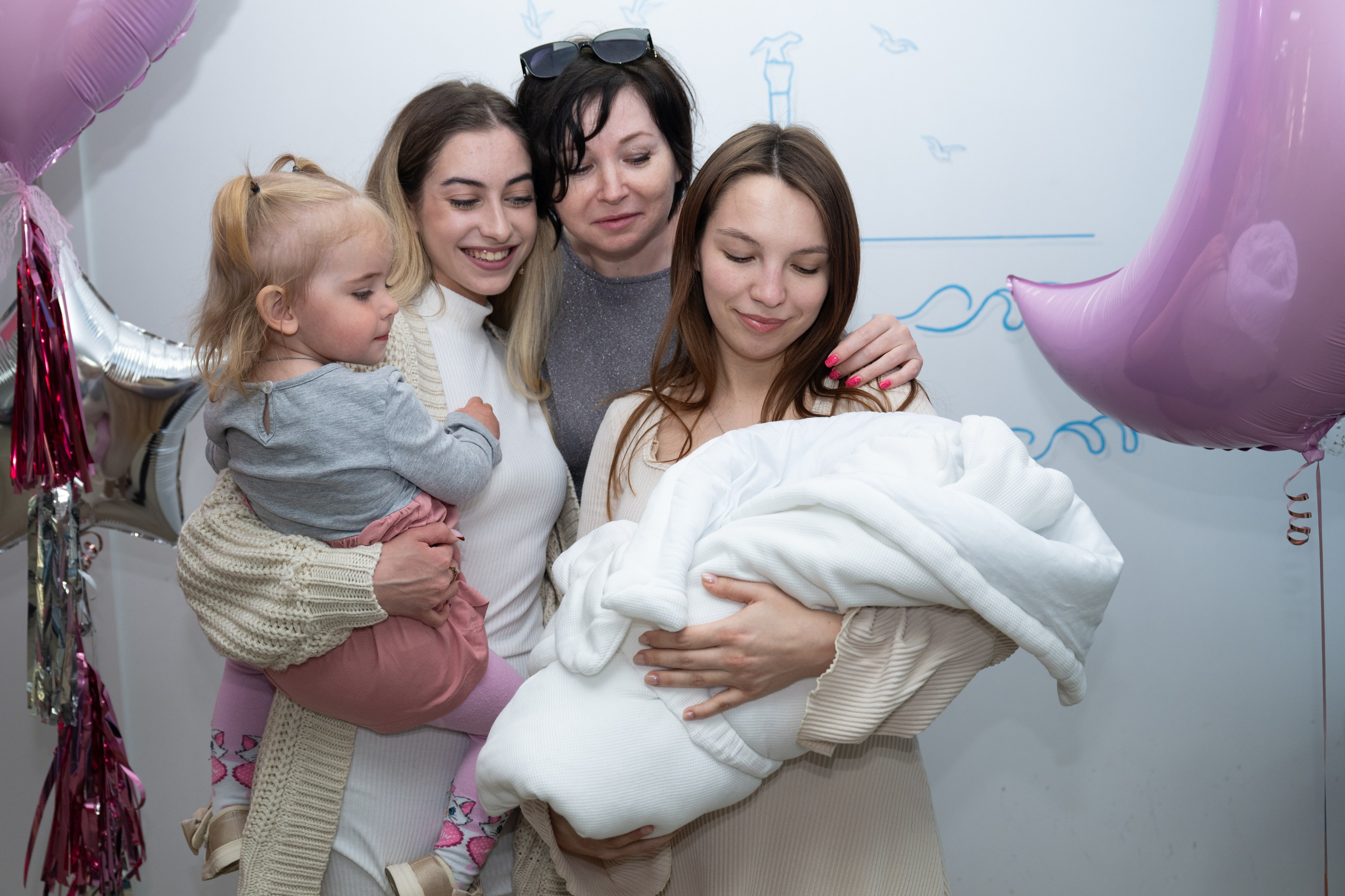 Выписка из роддома. Студийный и свадебный фотограф и видеограф в Севастополе — Юлия Макаренко