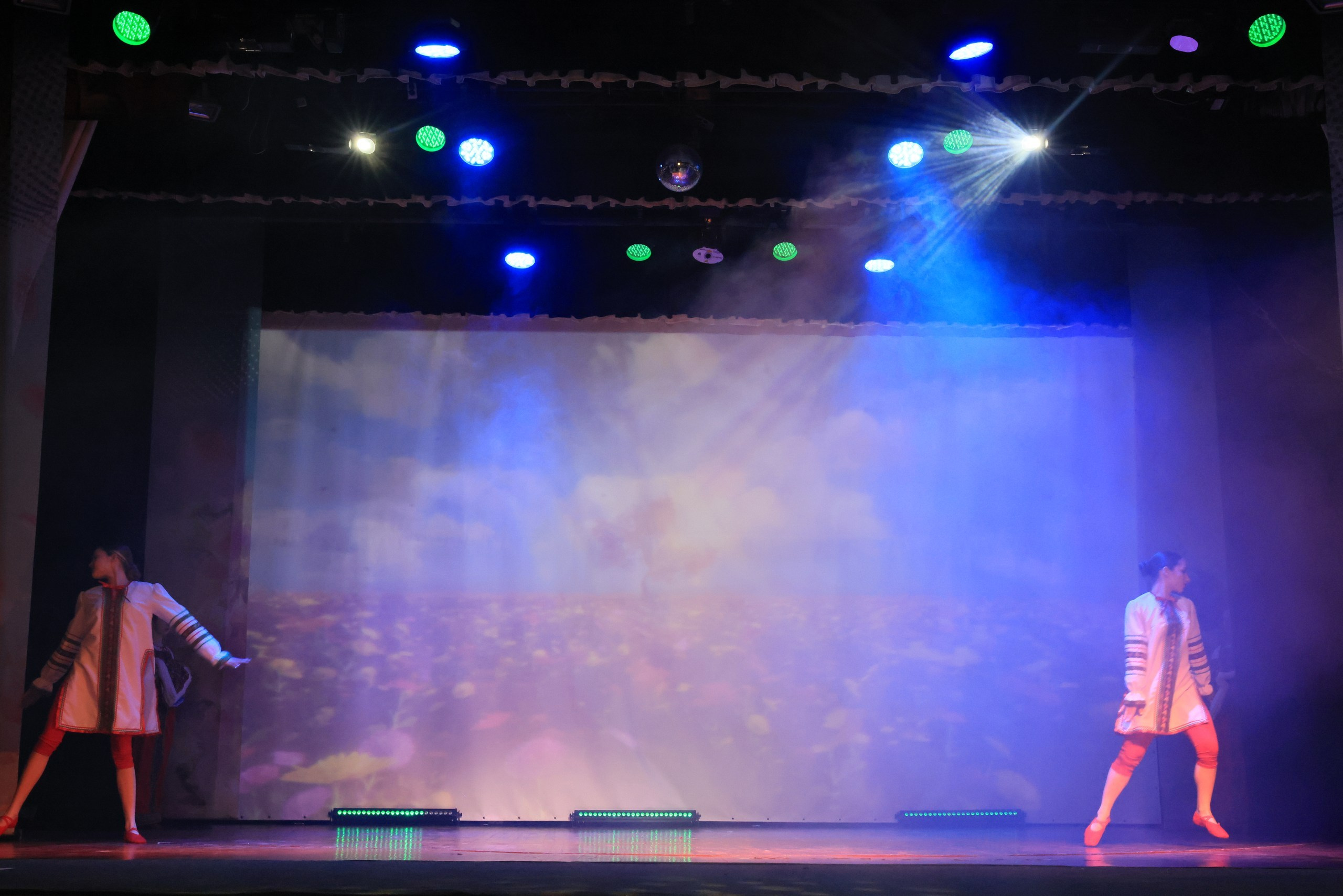 Концерт к 8 Марта в ДК «Металлург» г. Тула. Фотограф в Туле Крупский АнДРей. Фотостудия «КАДР71» в Туле