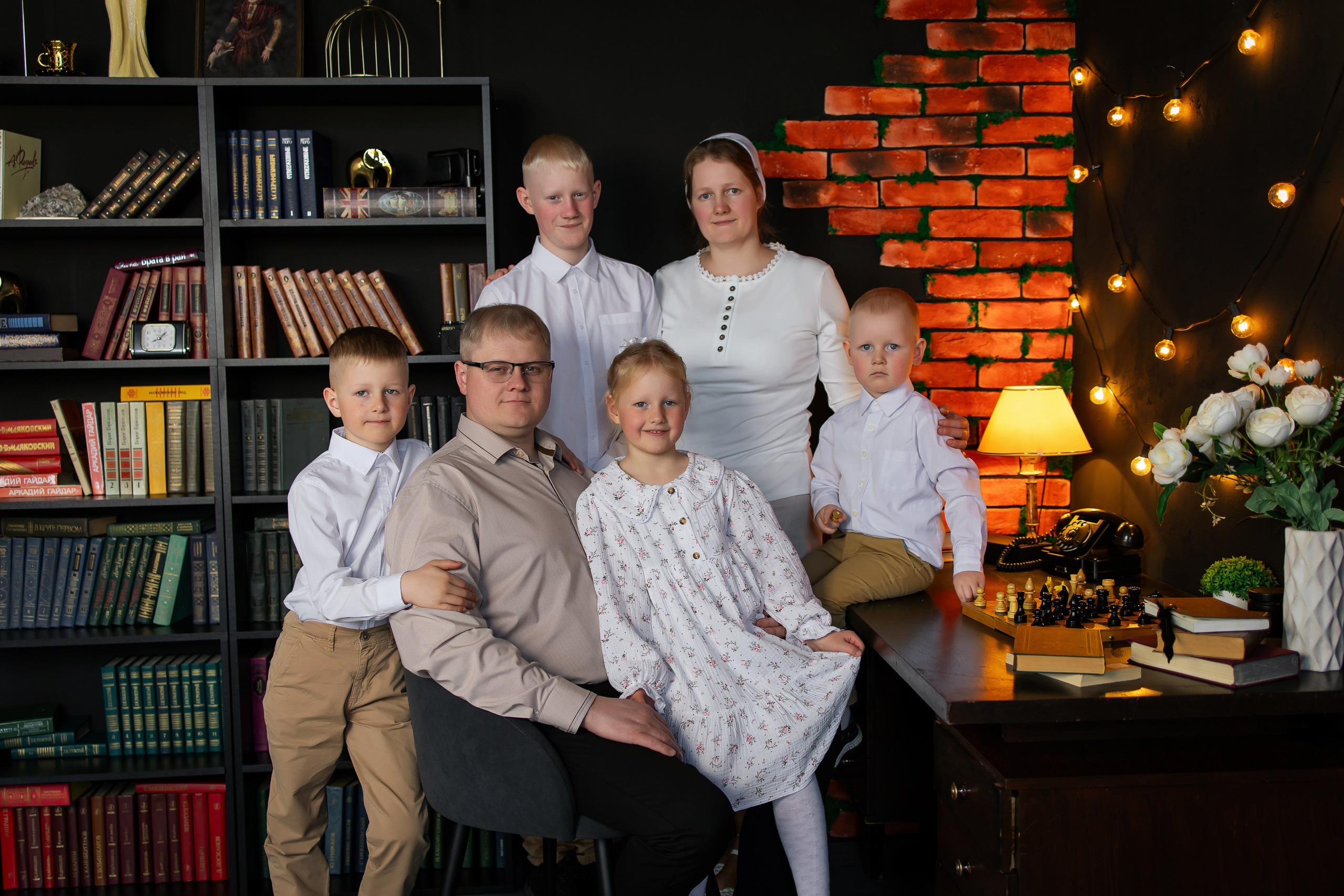 Ваши фотографии (2026 г.). Интерьерная фотостудия Background в Омске