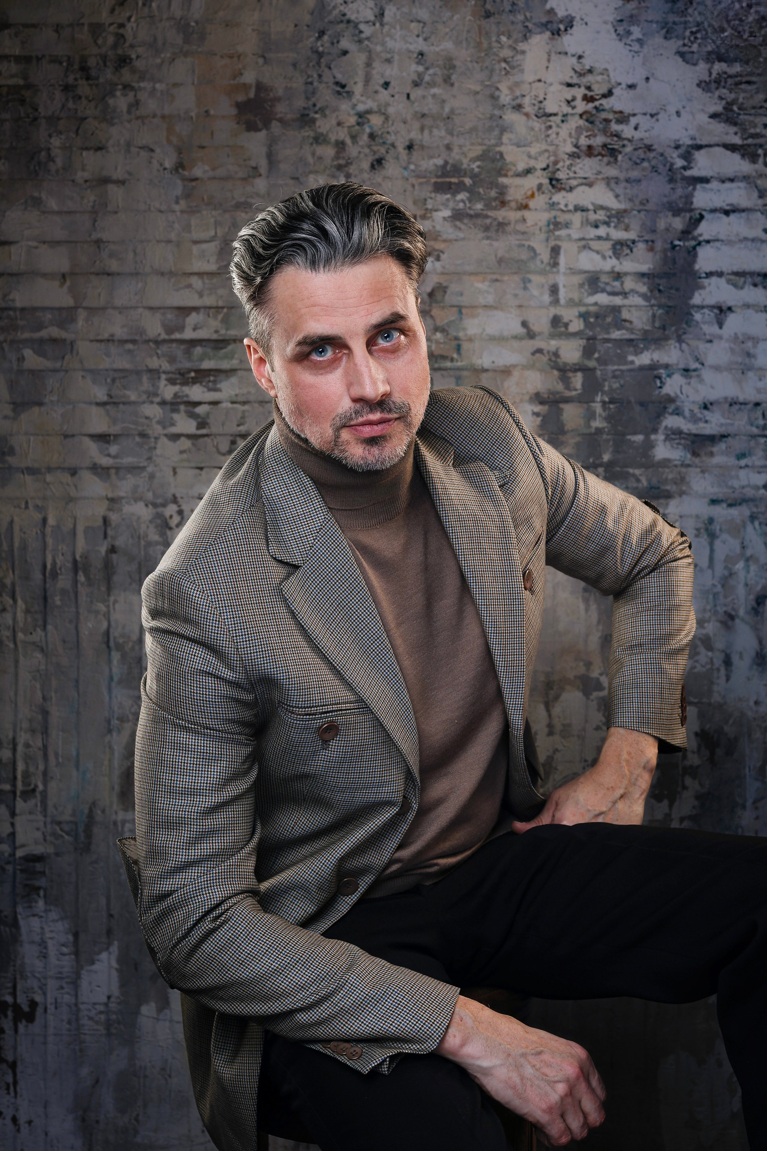 СЕРГЕЙ УСТИНОВ