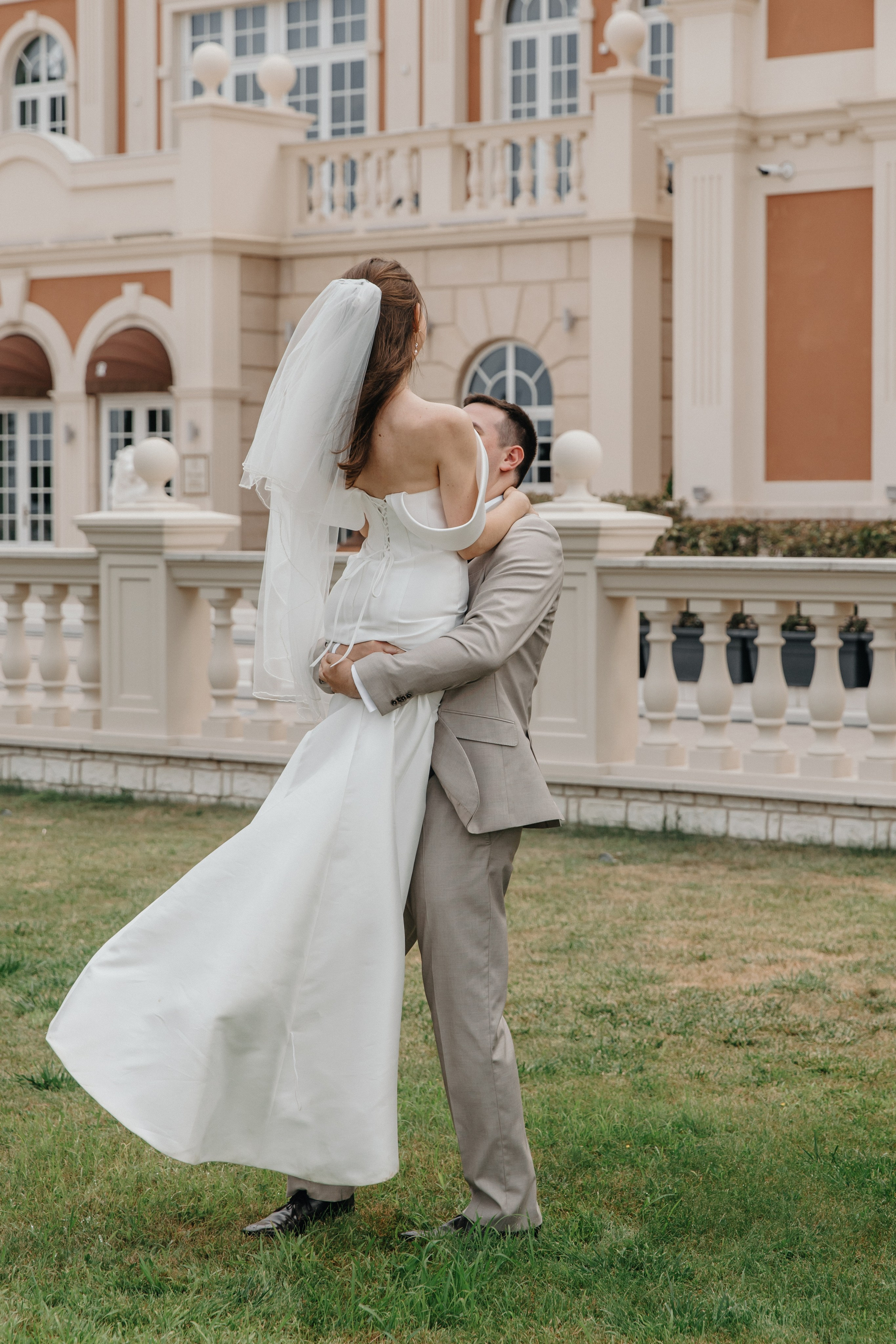 Юля и Дёма (камерная свадьба). Свадебный фотограф и видеограф Когай Дмитрий и Юлия