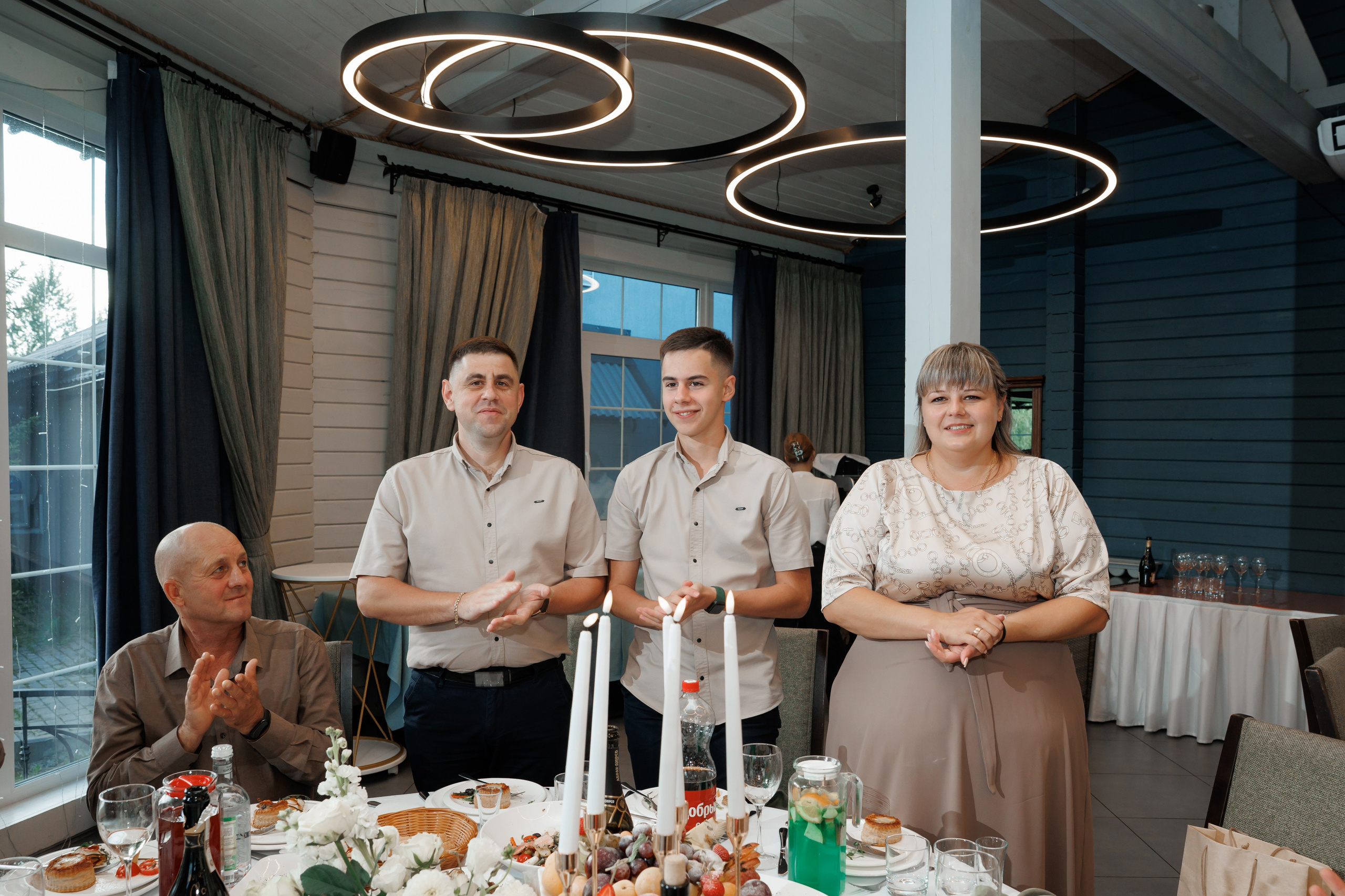 Регистрация в отеле Fish Point, ЗАГС Бутово, прогулка в Остафьево. Свадебный и репортажный фотограф (Москва, Королев и другие)