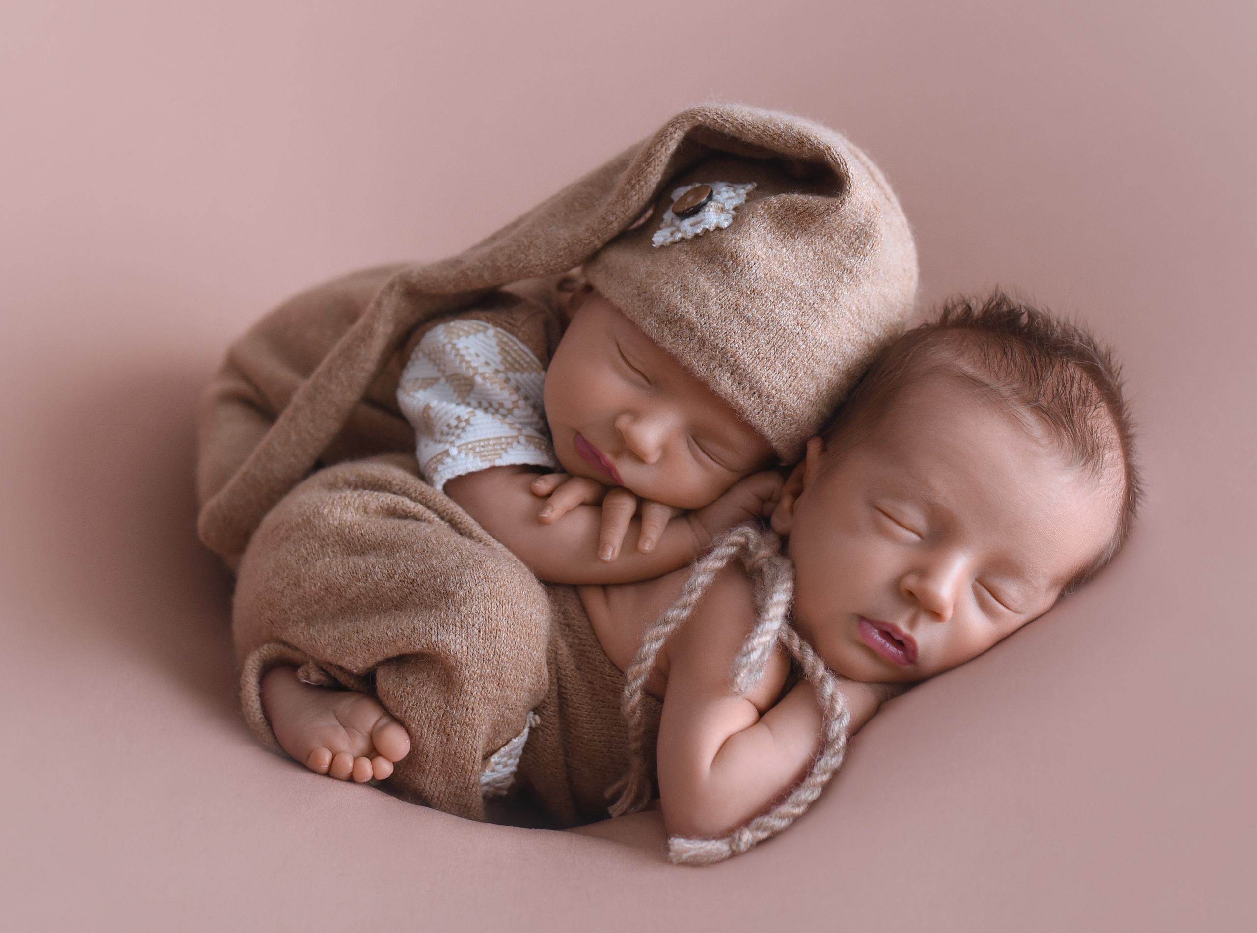 Новорожденные малыши. Детский и семейный Фотограф г. Красноярск