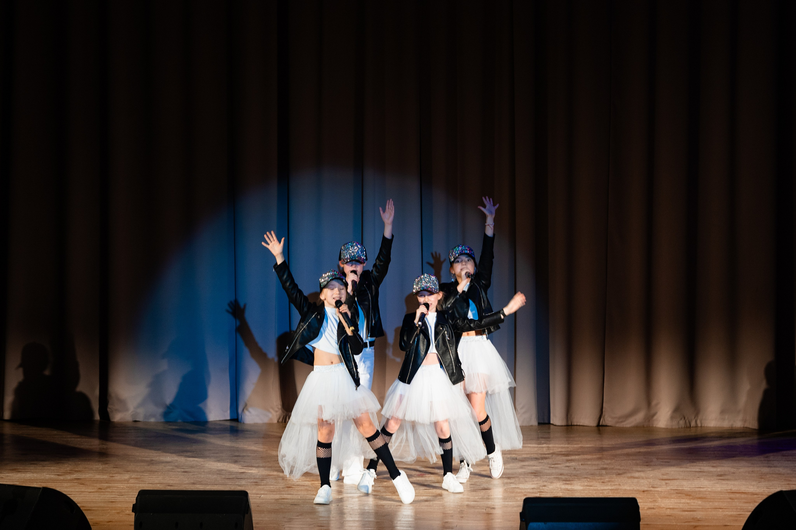 Концерт ДК Буривестник. Фотограф Никита Комаров