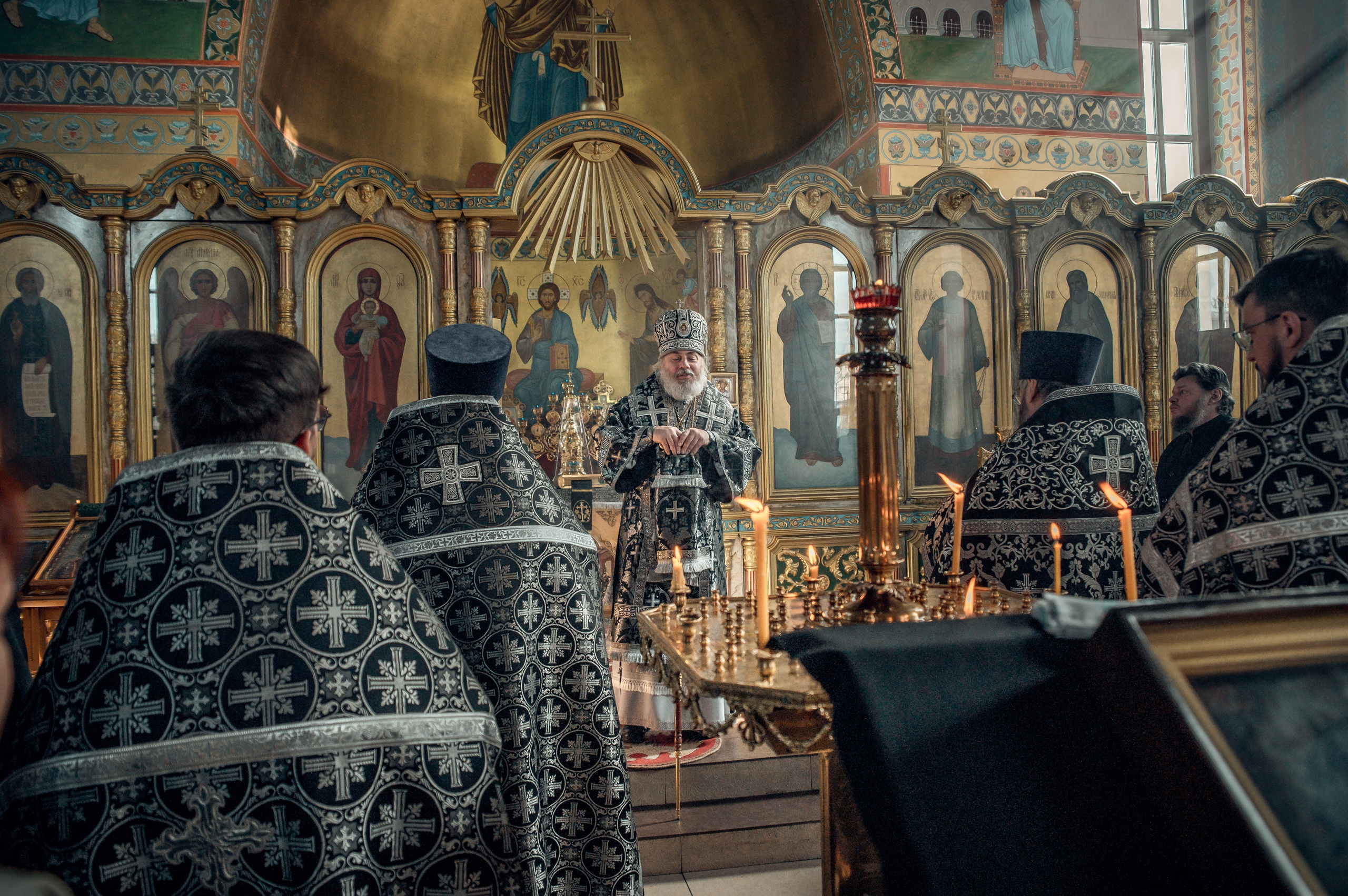 Преждеосвящение Даров. Храм Серафима Саровского. Церковный, семейный и репортажный фотограф Волгоград, Волжский