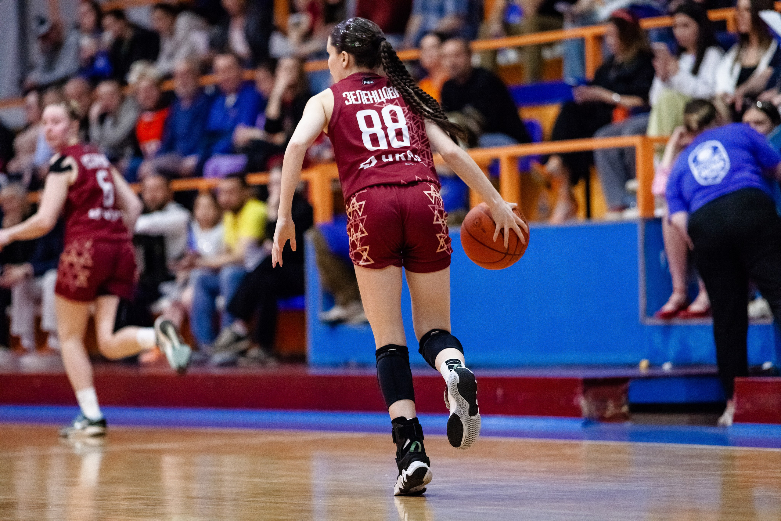 ЧГУ-Атланта — Славянка. Фотография