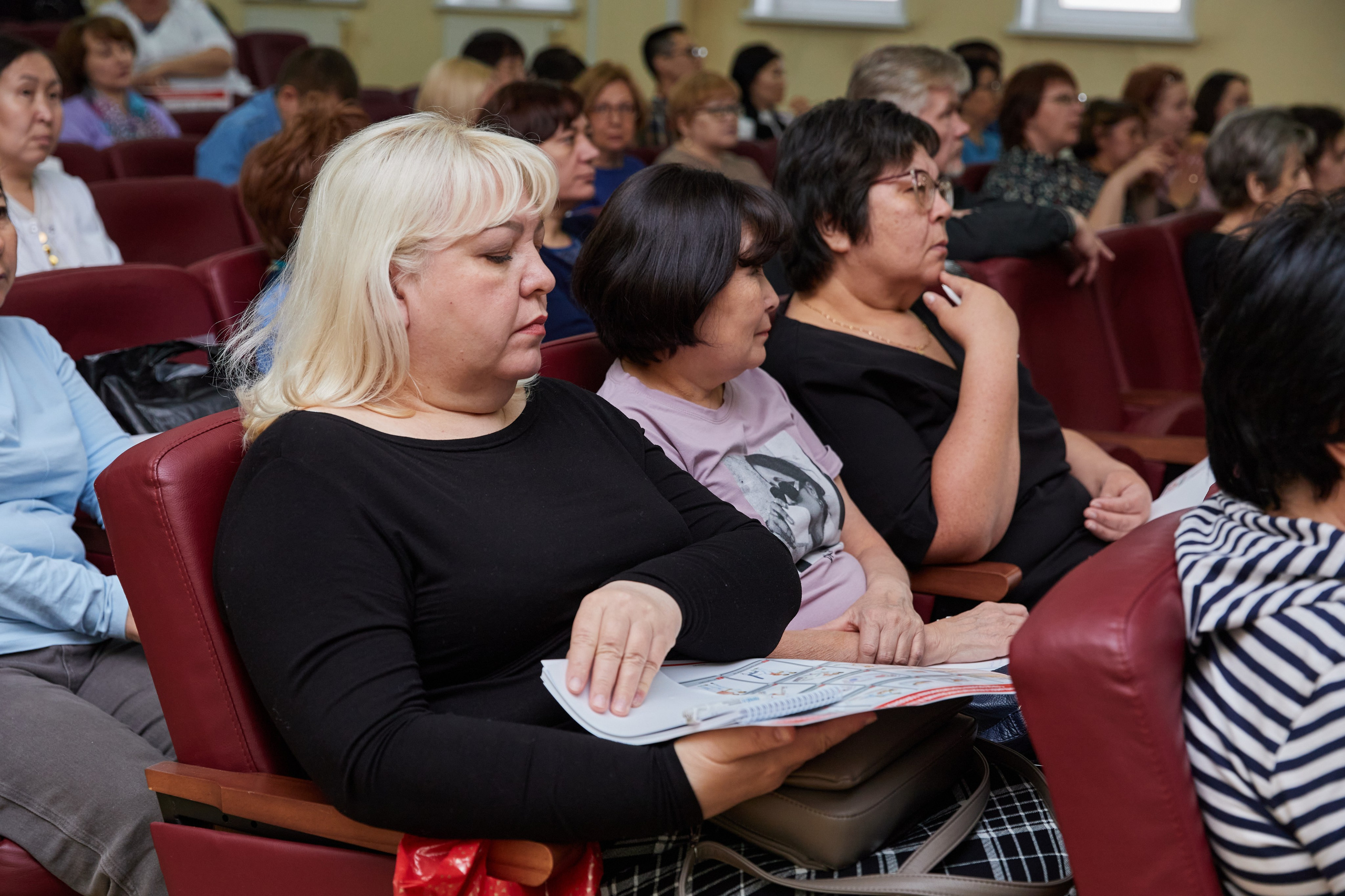 Врачебная конференция. Контент-фотограф в Абакане Наталья Нагибина