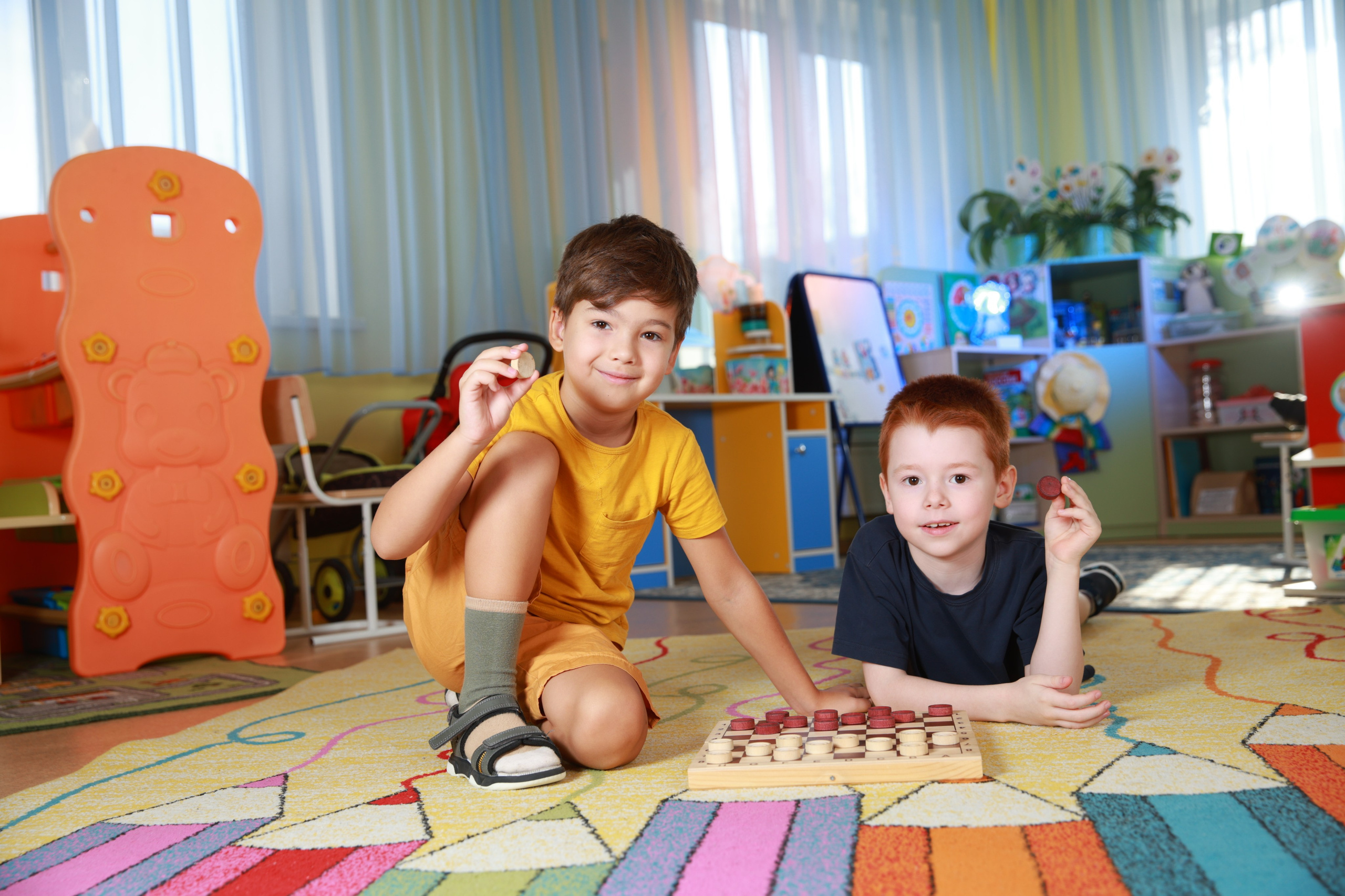 Выпускные альбомы для детских садов в Красноярске от AlbomKras 🎀🍀. AlbomKras -выпускные альбомы Красноярска с авторским дизайном и качественной фотосъемкой! ⭐⭐⭐⭐⭐ 5.0