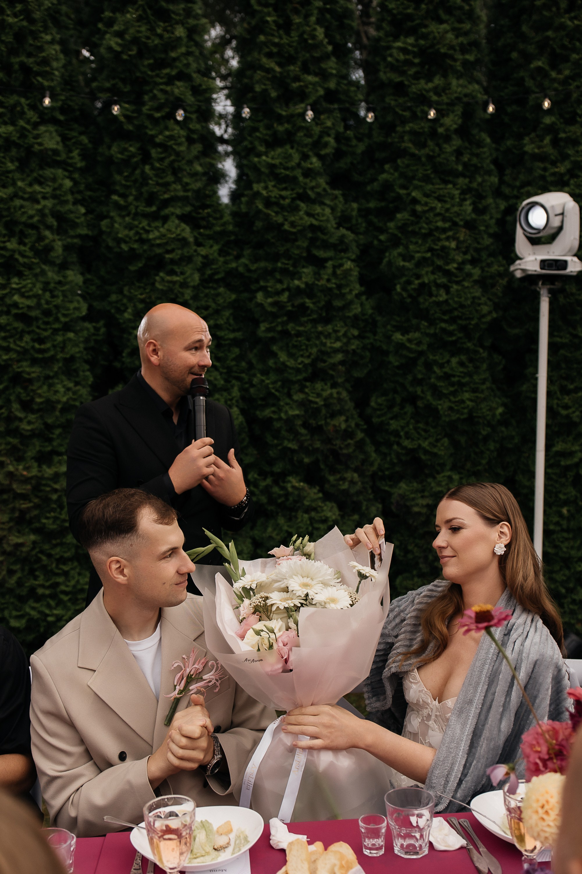 Свадебная церемония под открытым небом. Свадебный и семейный фотограф Виолетта Сидельникова. Краснодар, Россия, Беларусь, Европа