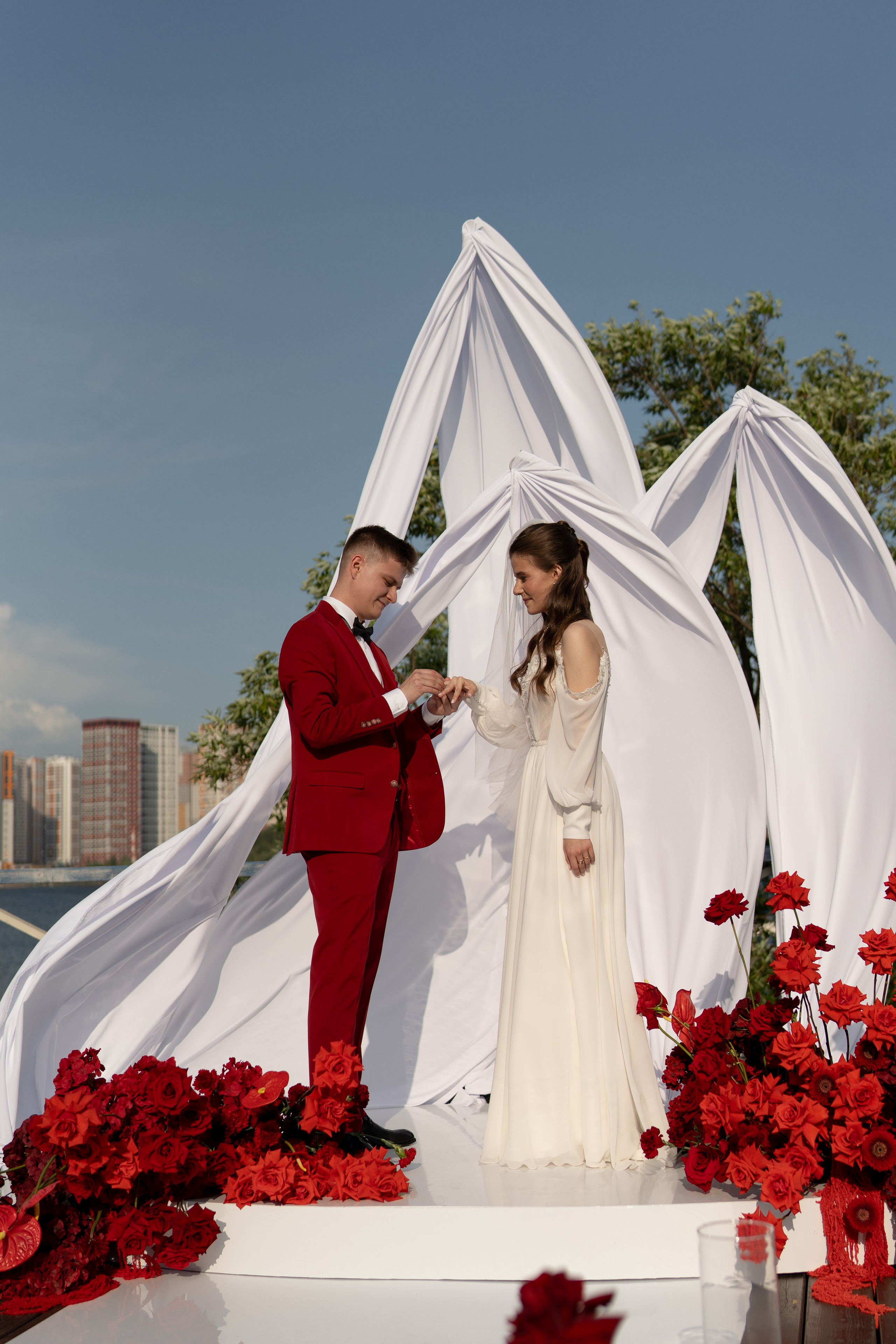 Красные розы. Главная