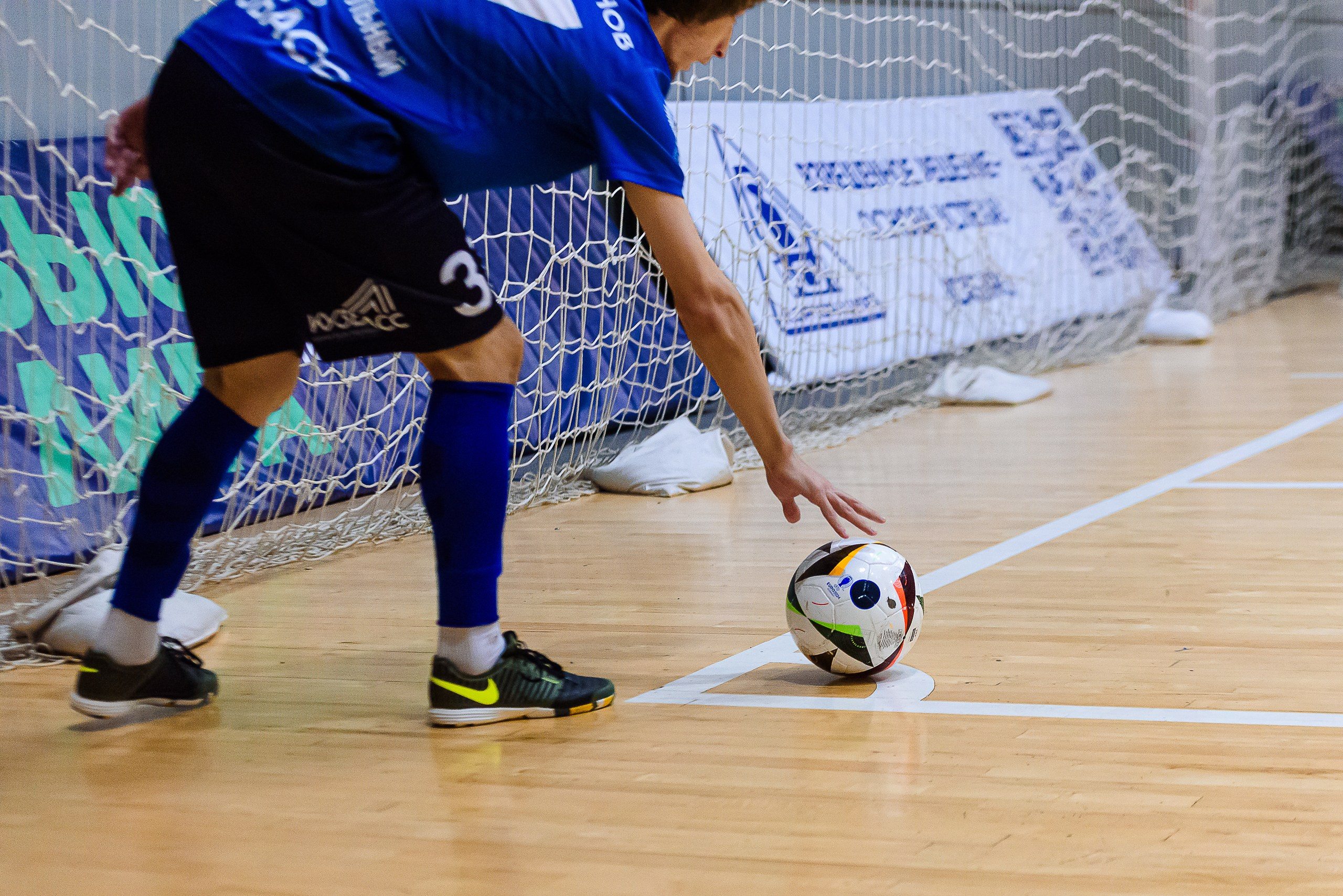 Высшая лига по футзалу — Сезон 2024-2025 — 2ой тур. Репортажный фотограф в Кемерово