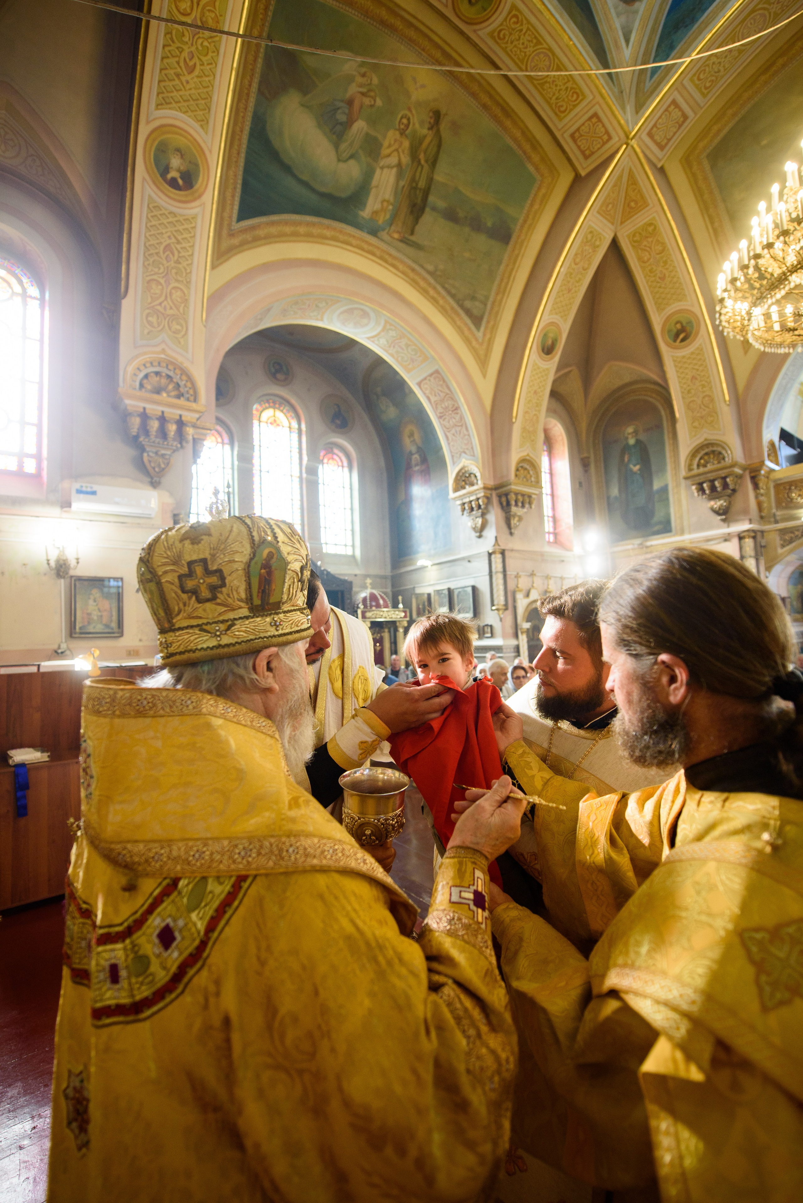 Воскресная литургия 29.10.2023. Семейный и свадебный фотограф в Феодосии и Коктебеле