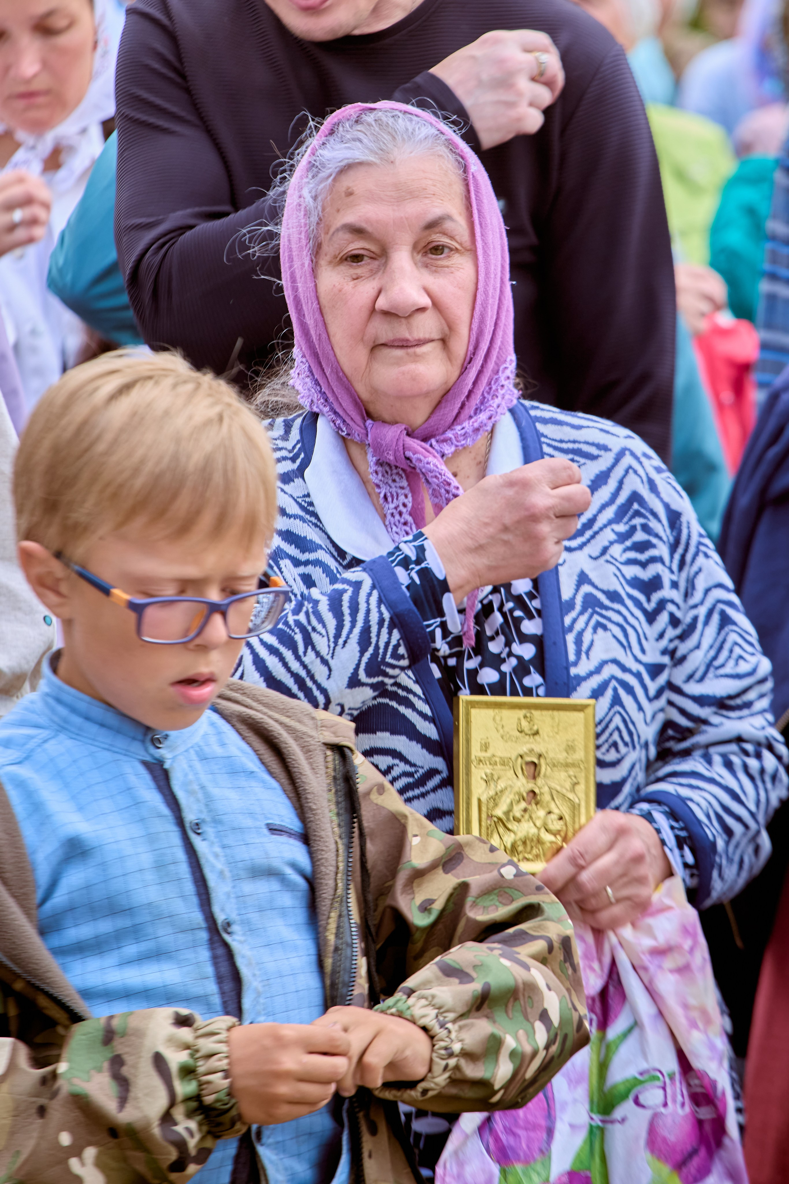 Фотографии портретов Крестного хода в Дзержинске