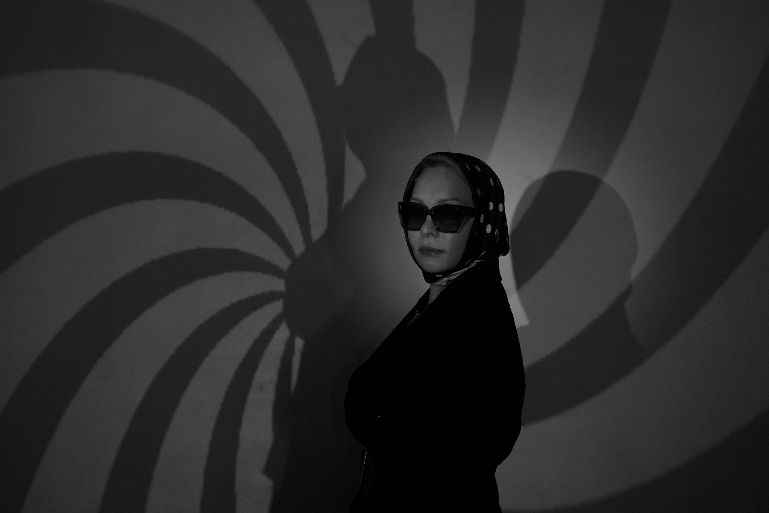 NOIR II. Фотомодель