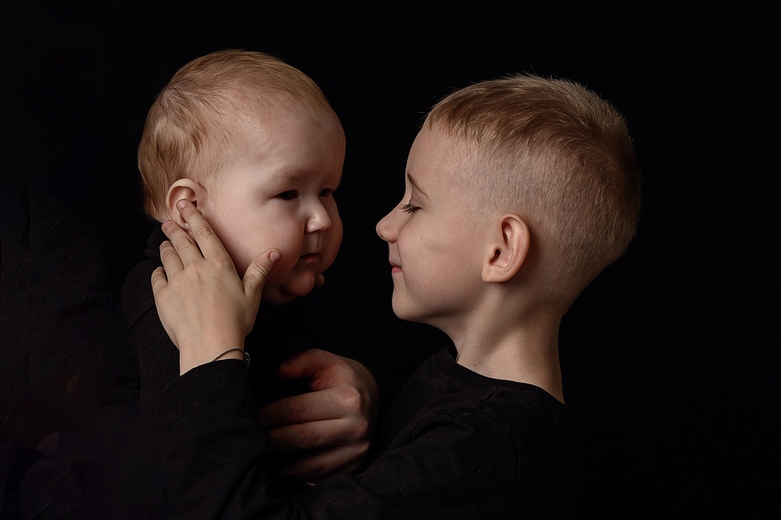 Портрет поколений. Фотограф новорожденных в Норильске Виктория Шагалиева