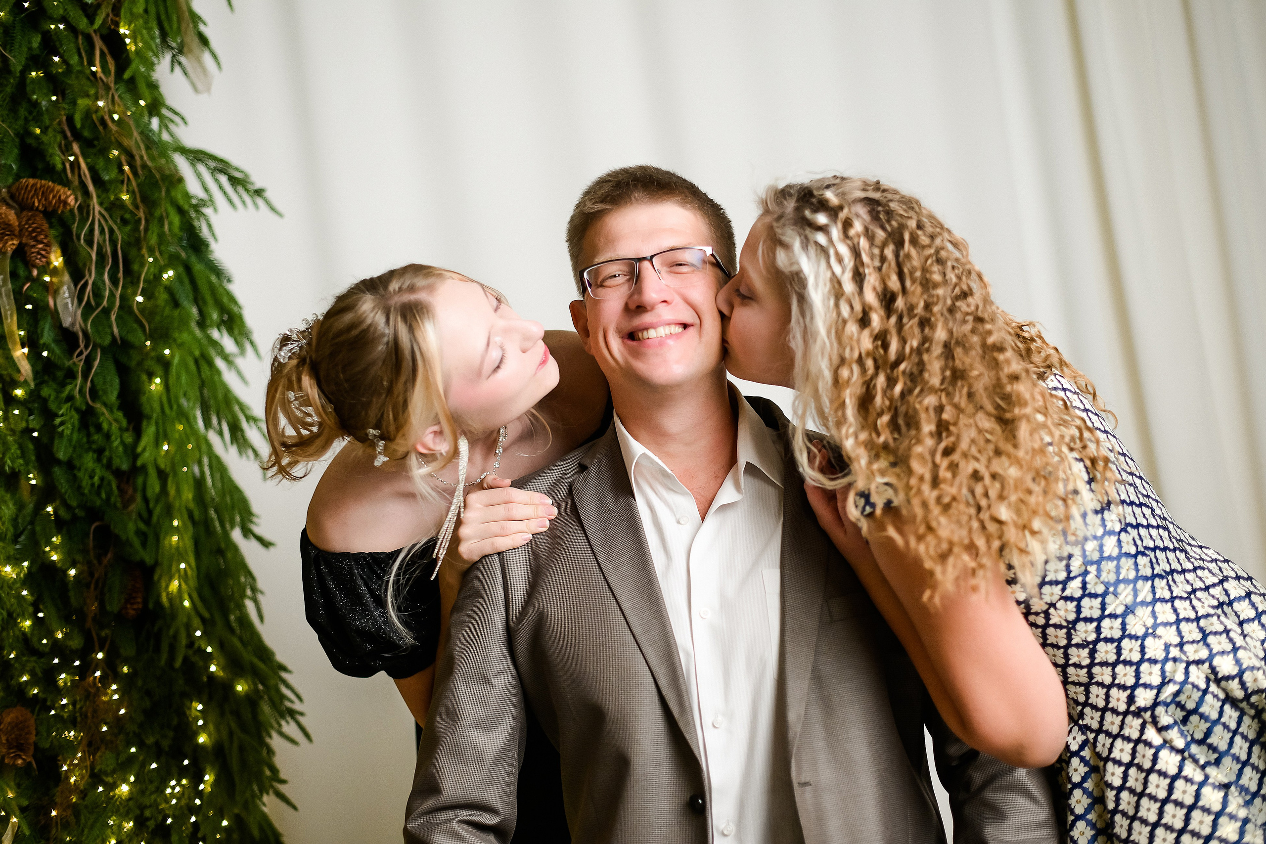 Семья Александра, Сашеньки, Юленьки и Катюши