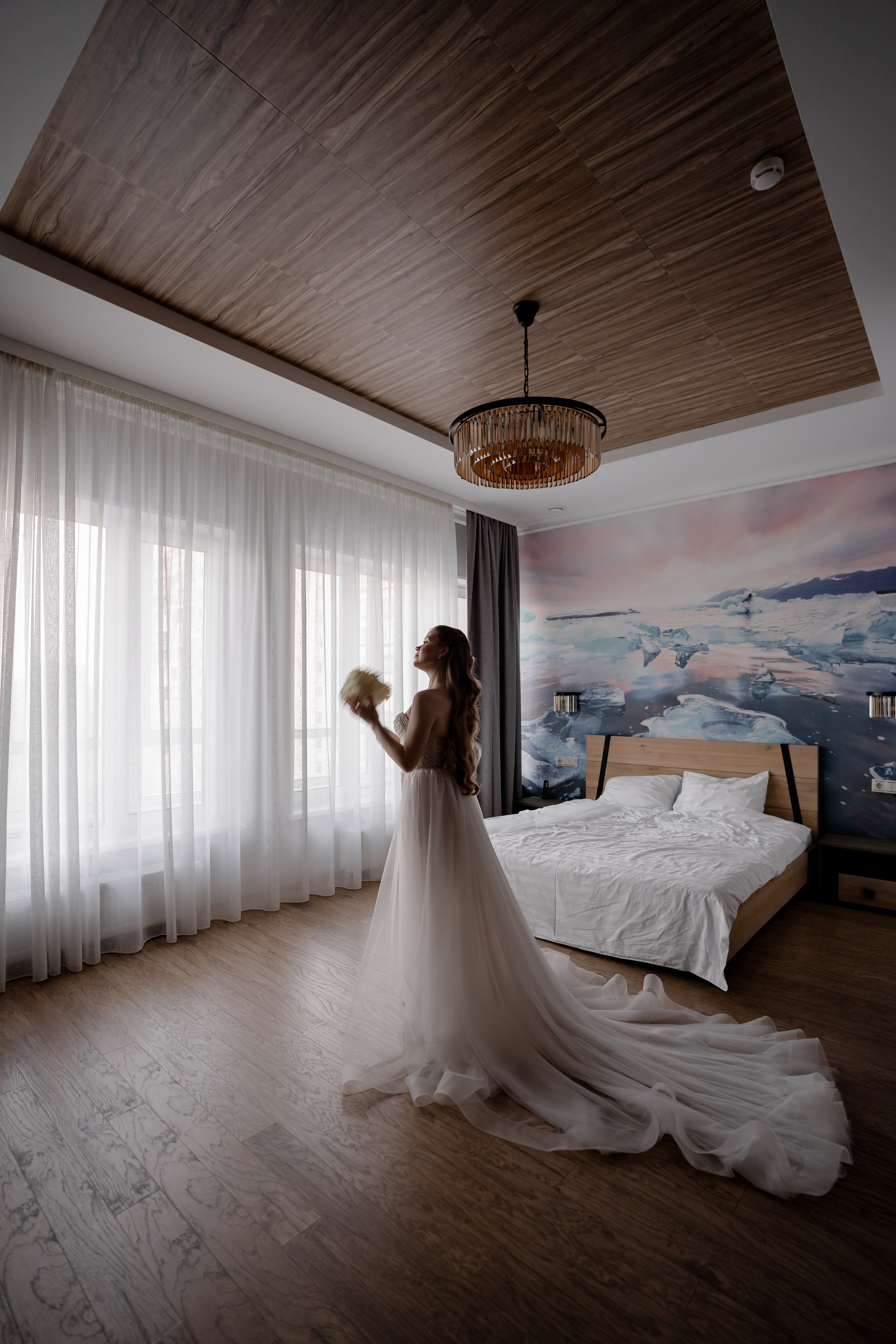 СВАДЕБНАЯ СЬЕМКА СБОРОВ В ОТЕЛЕ И ВЫЕЗД НА ЦЕРЕМОНИЮ (СНЯТО В СИБИРЕ В НИЖНЕВАРТОВСКЕ). Профессиональный фотограф, Санкт-Петербург — Виктория Богомолова