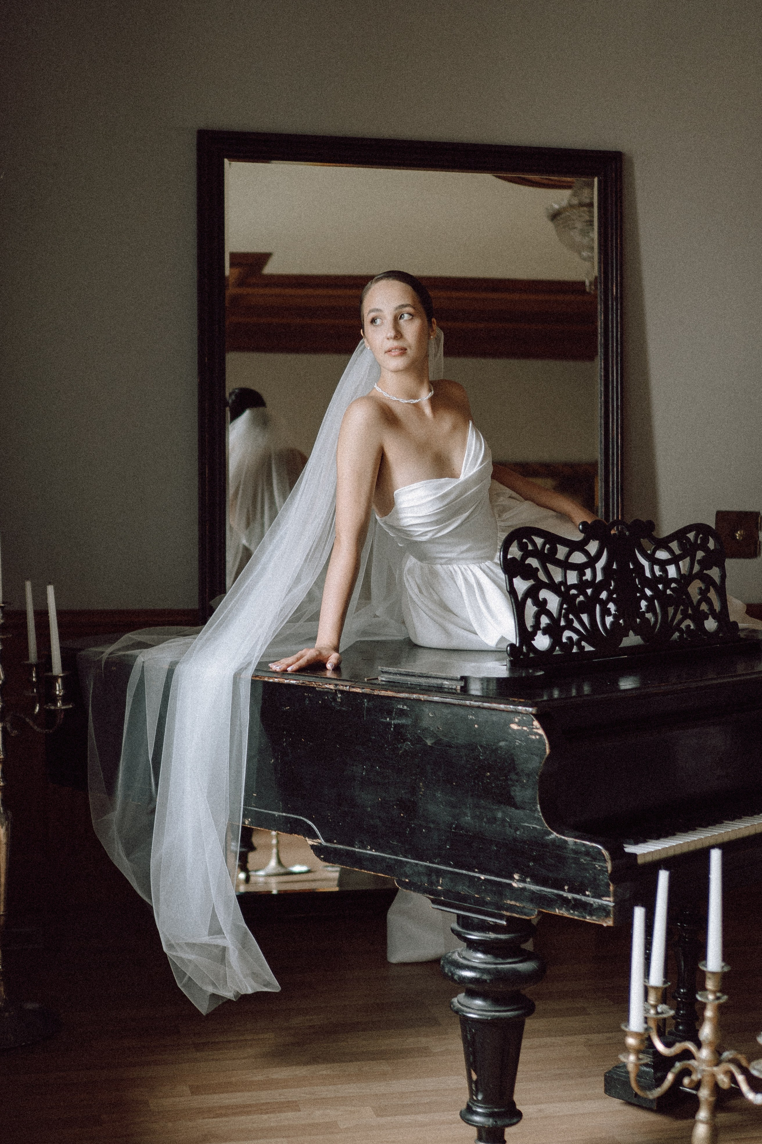 СВАДЕБНАЯ ПРОГУЛКА В САНТК-ПЕТЕРБУРГЕ (ИСАКИЕВСКИЙ СОБОР, ЗИМНЯЯ КАНАВКА, ЭРМИТАЖ И БОЛЬШАЯ МОРСКАЯ УЛИЦА). Профессиональный фотограф, Санкт-Петербург — Виктория Богомолова