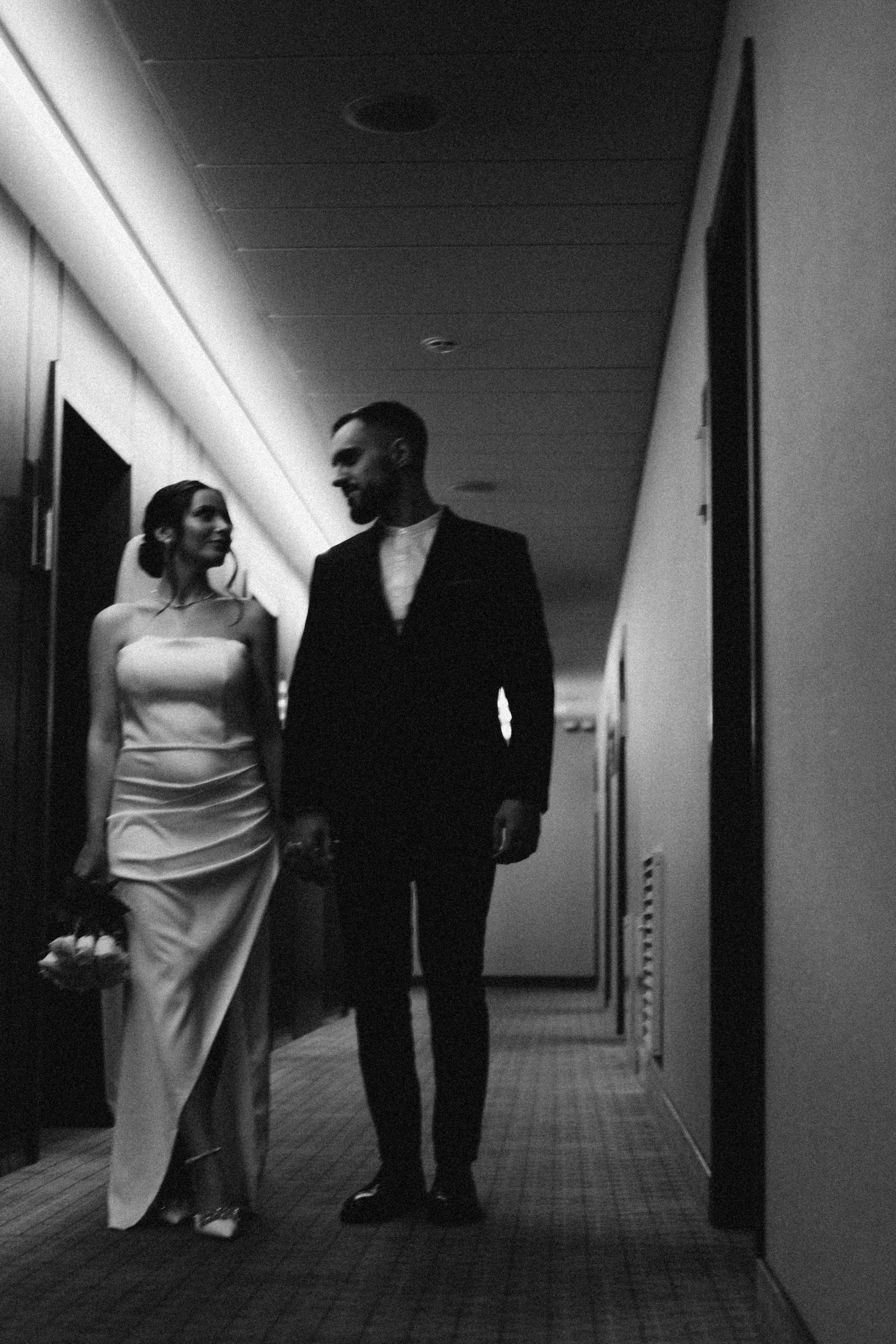 СВАДЕБНАЯ СЬЕМКА СБОРОВ ЖЕНИХА И НЕВЕСТЫ В ОТЕЛЕ И ТАКЖЕ ФОТОСЕССИИЯ В ОТЕЛЕЕ МЕГАПОЛИС БРЯНСК. Профессиональный фотограф, Санкт-Петербург — Виктория Богомолова