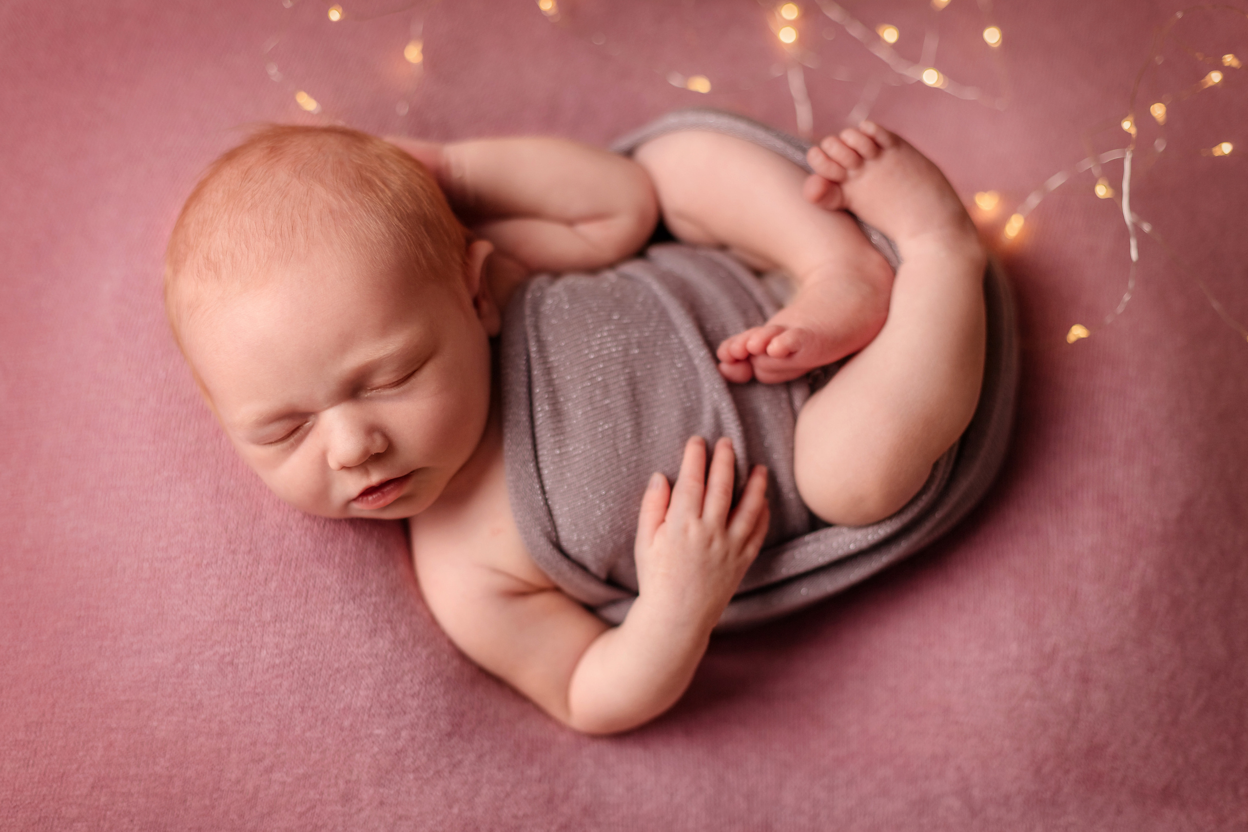 Злата 10 дней (выездная съемка). Детский, семейный и фотограф новорождённых в Ярославле Анна Салова