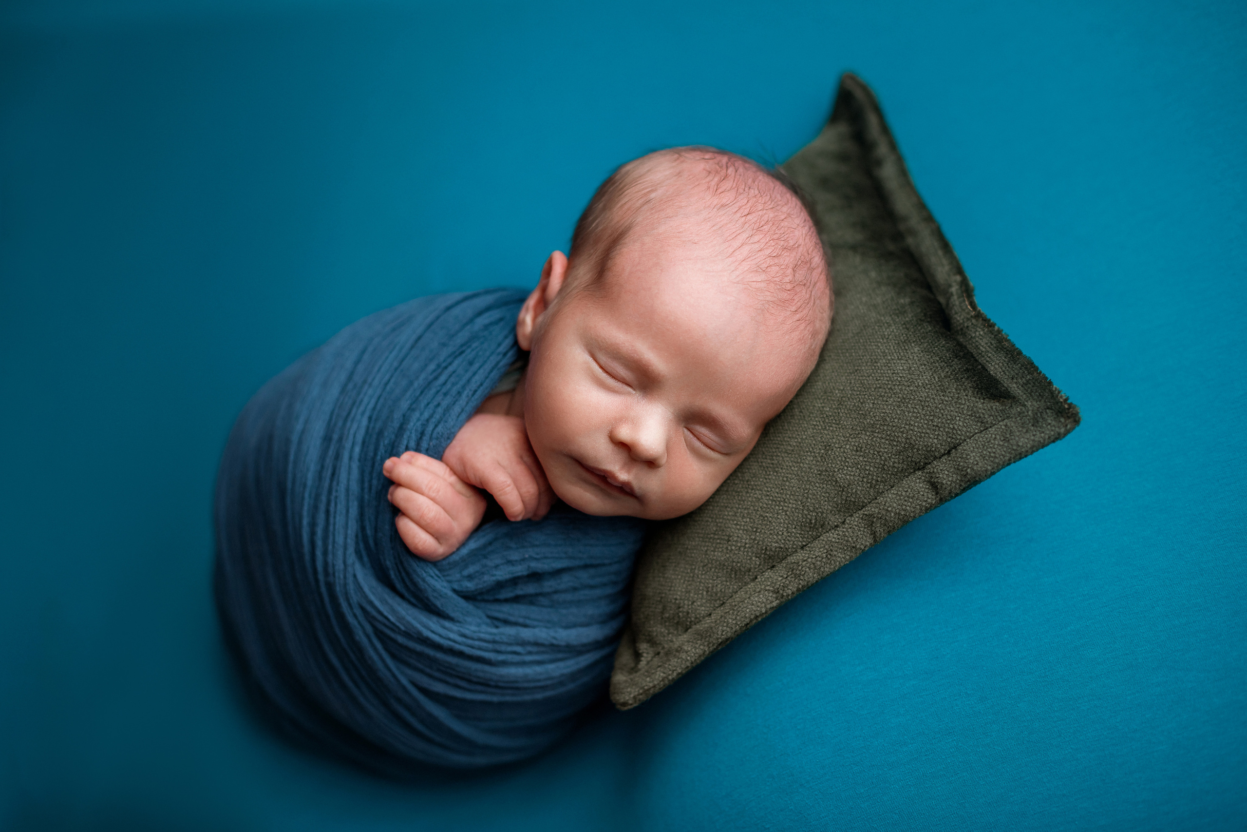 Даня 13 дней (выездная съёмка). Детский, семейный и фотограф новорождённых в Ярославле Анна Салова