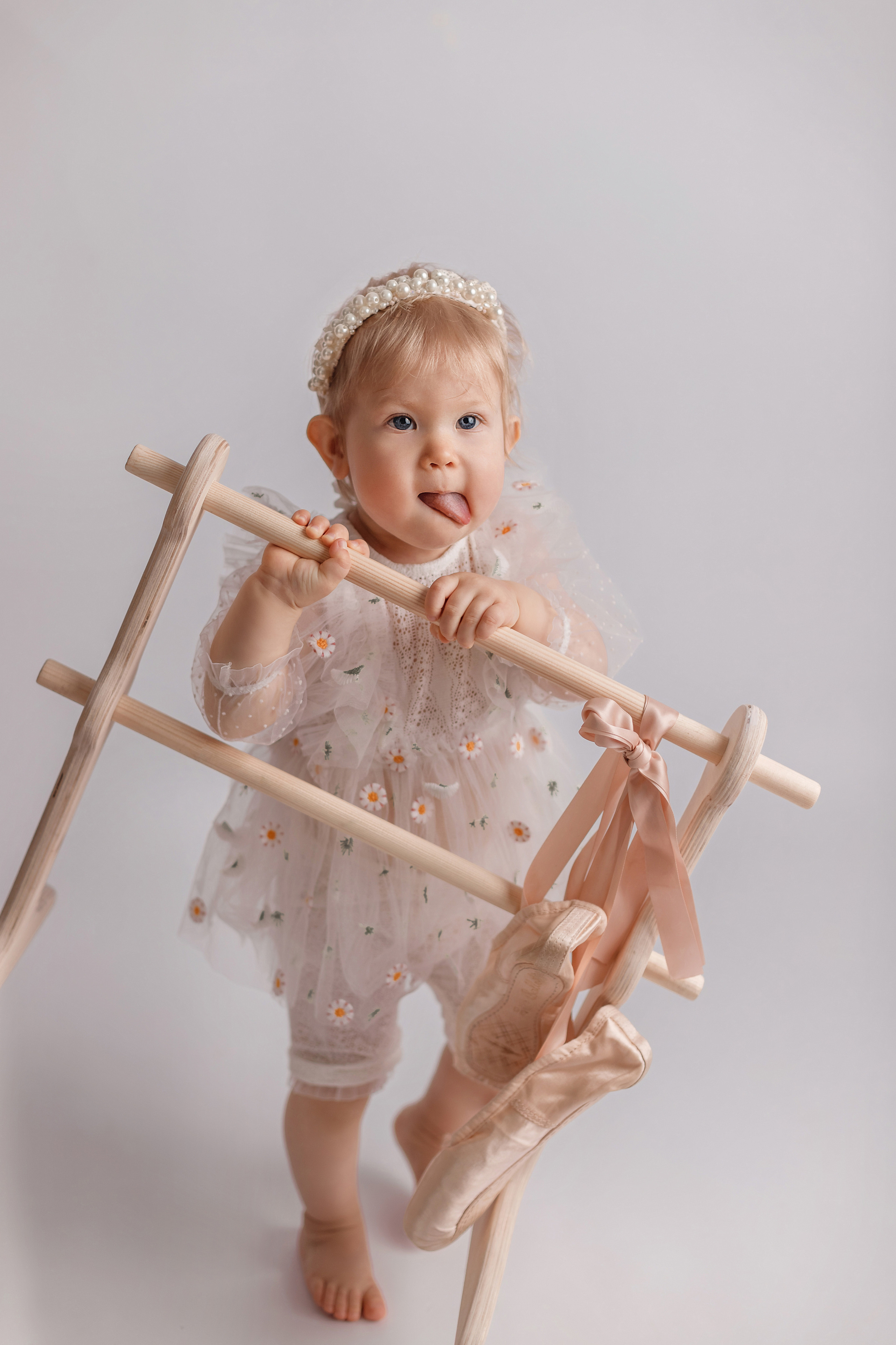 Александра 1 год — Годовасие под ключ. Детский, семейный и фотограф новорождённых в Ярославле Анна Салова