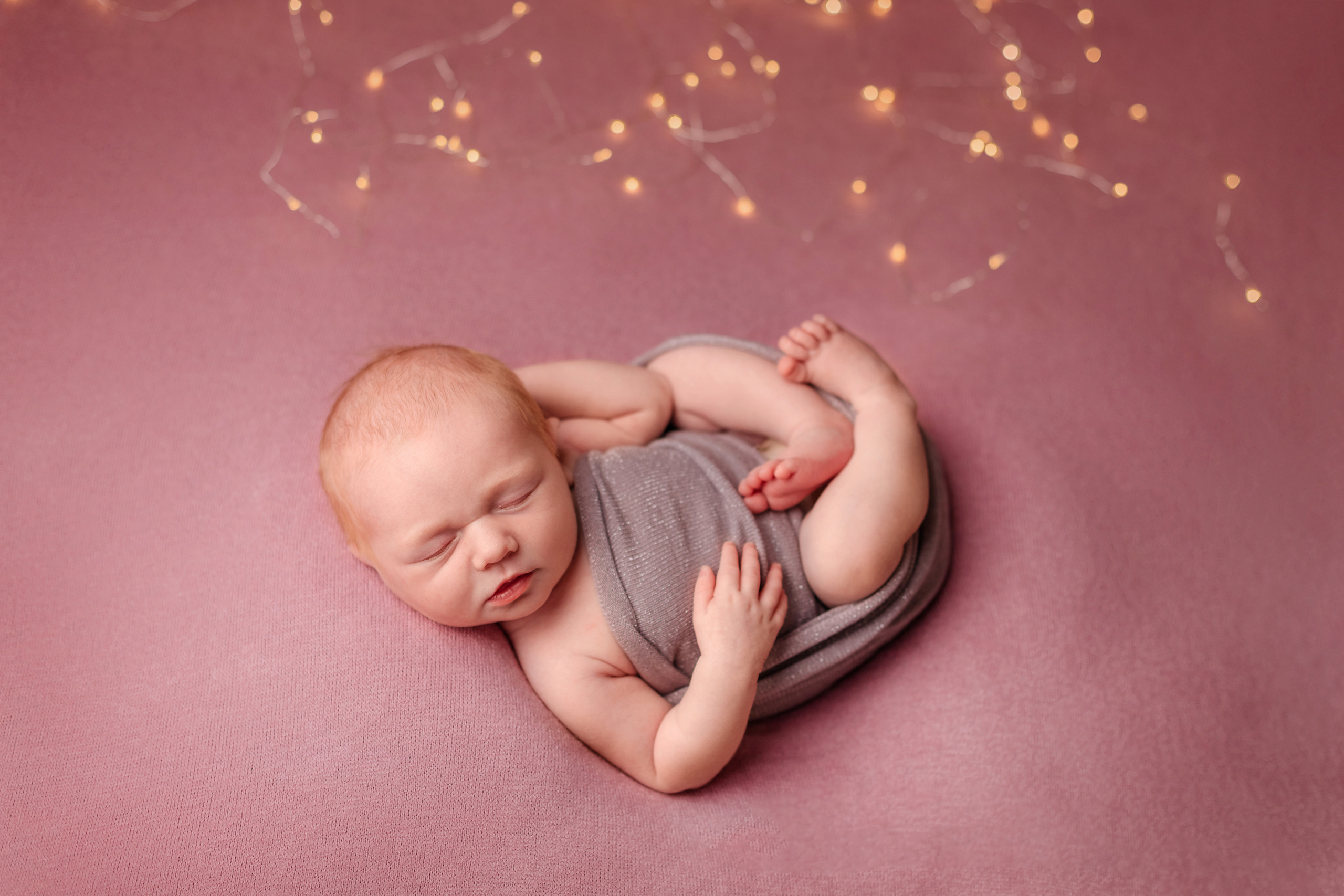 Злата 10 дней (выездная съемка). Детский, семейный и фотограф новорождённых в Ярославле Анна Салова