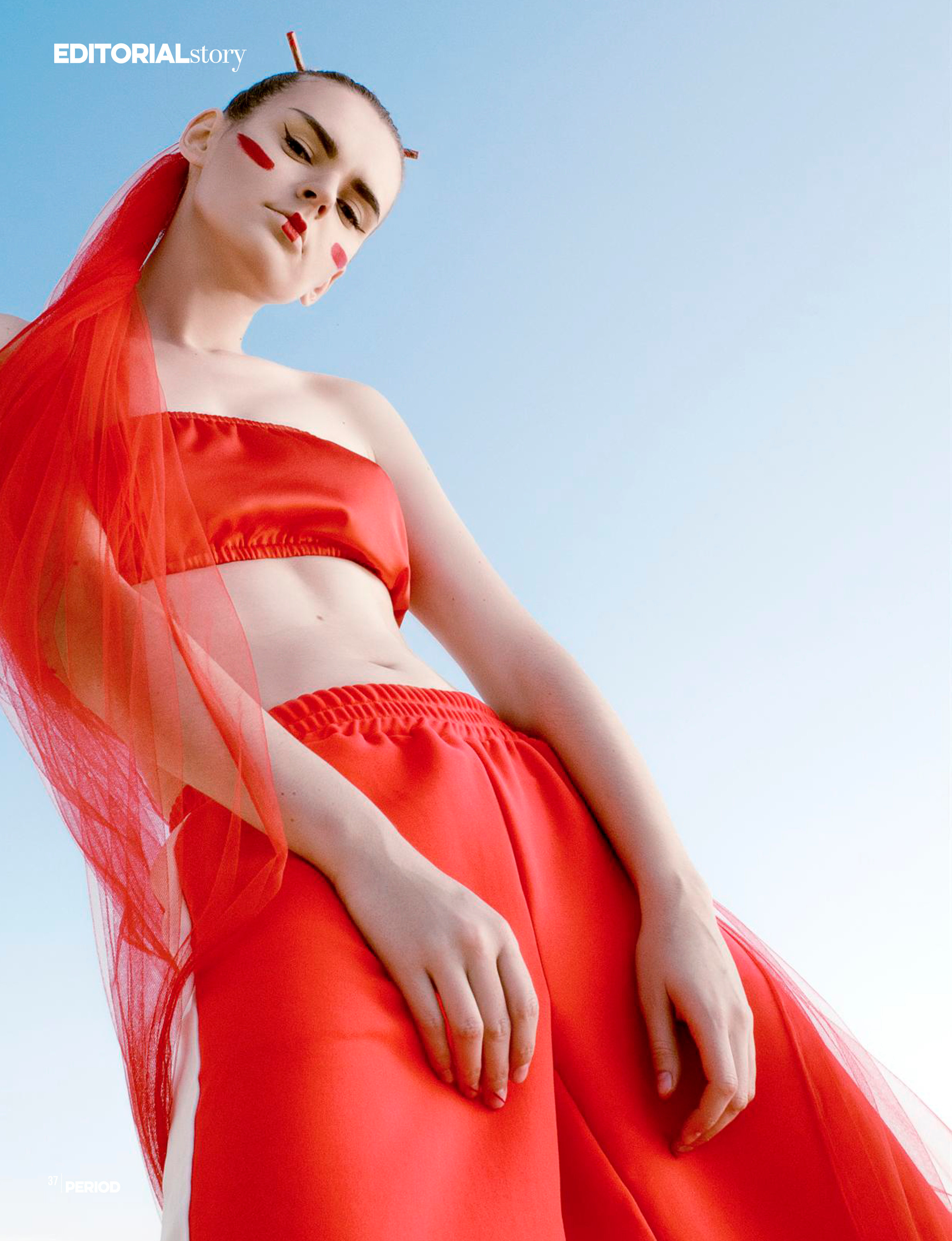 Total Red. PERIOD magazine. 2018. Пашунеску Ксения: Фотограф | Фотосессия в Анапе