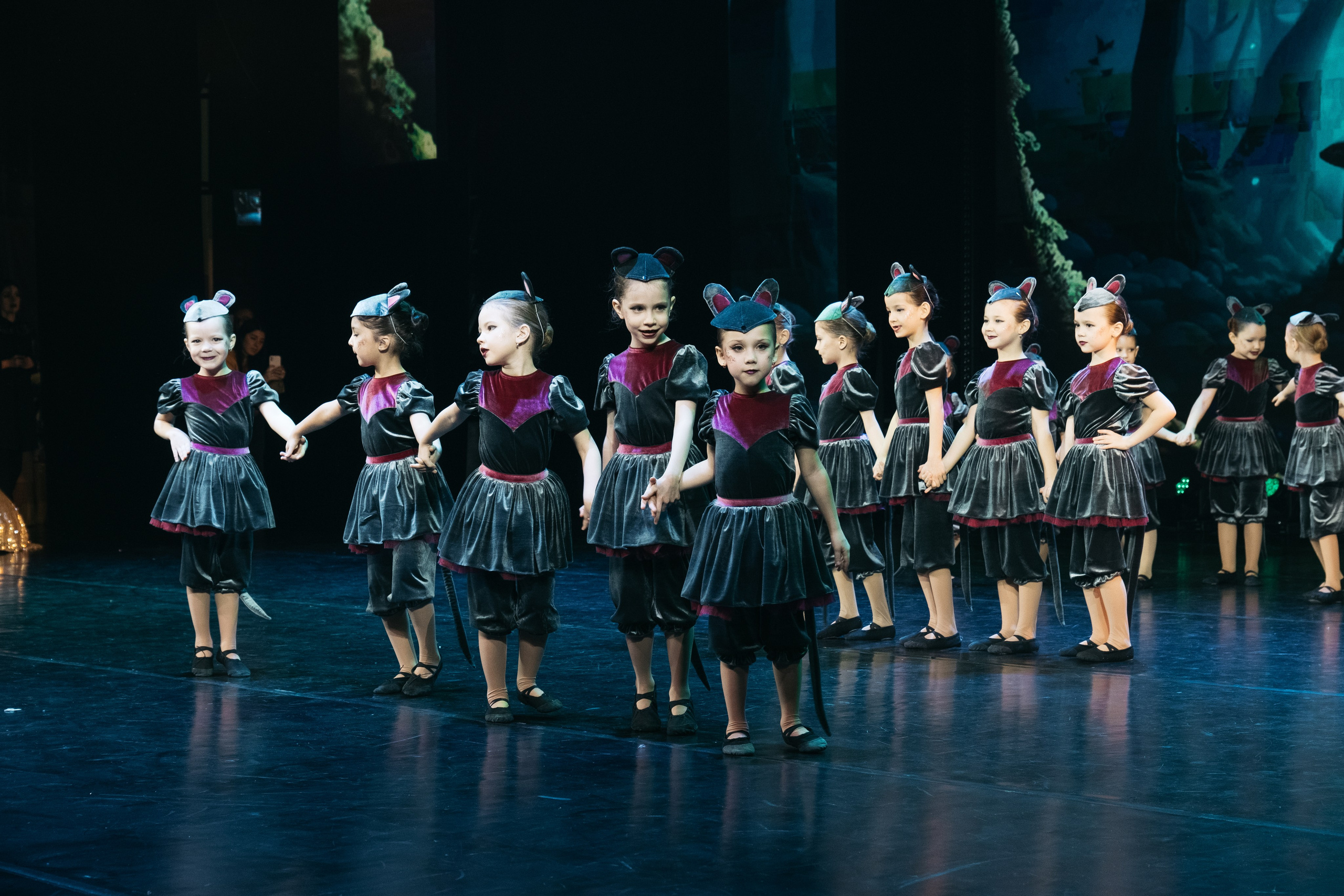 СурГУ 23.12.23. Репортажный и свадебный фотограф в Сургуте