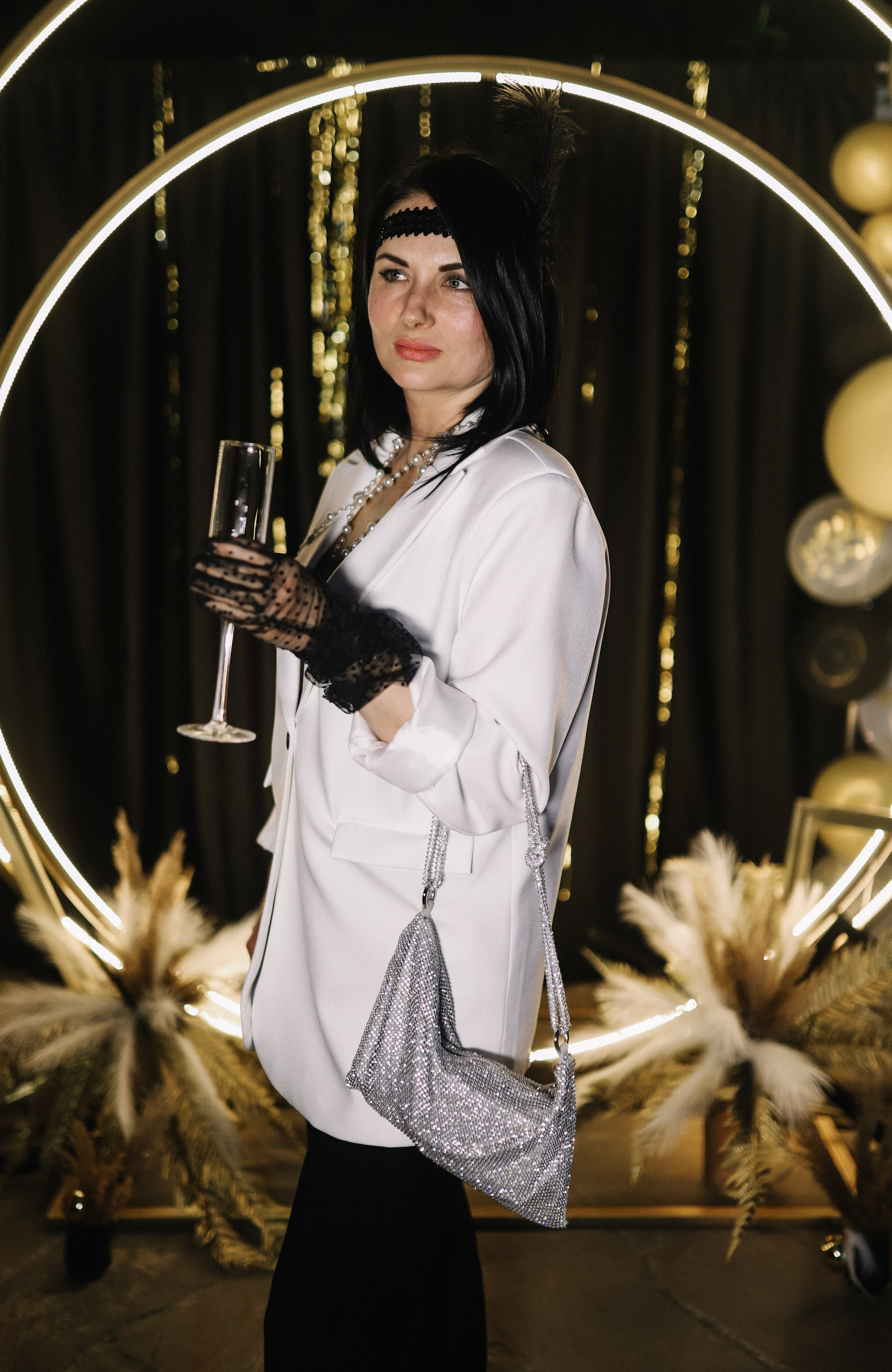 25.Диана и гости