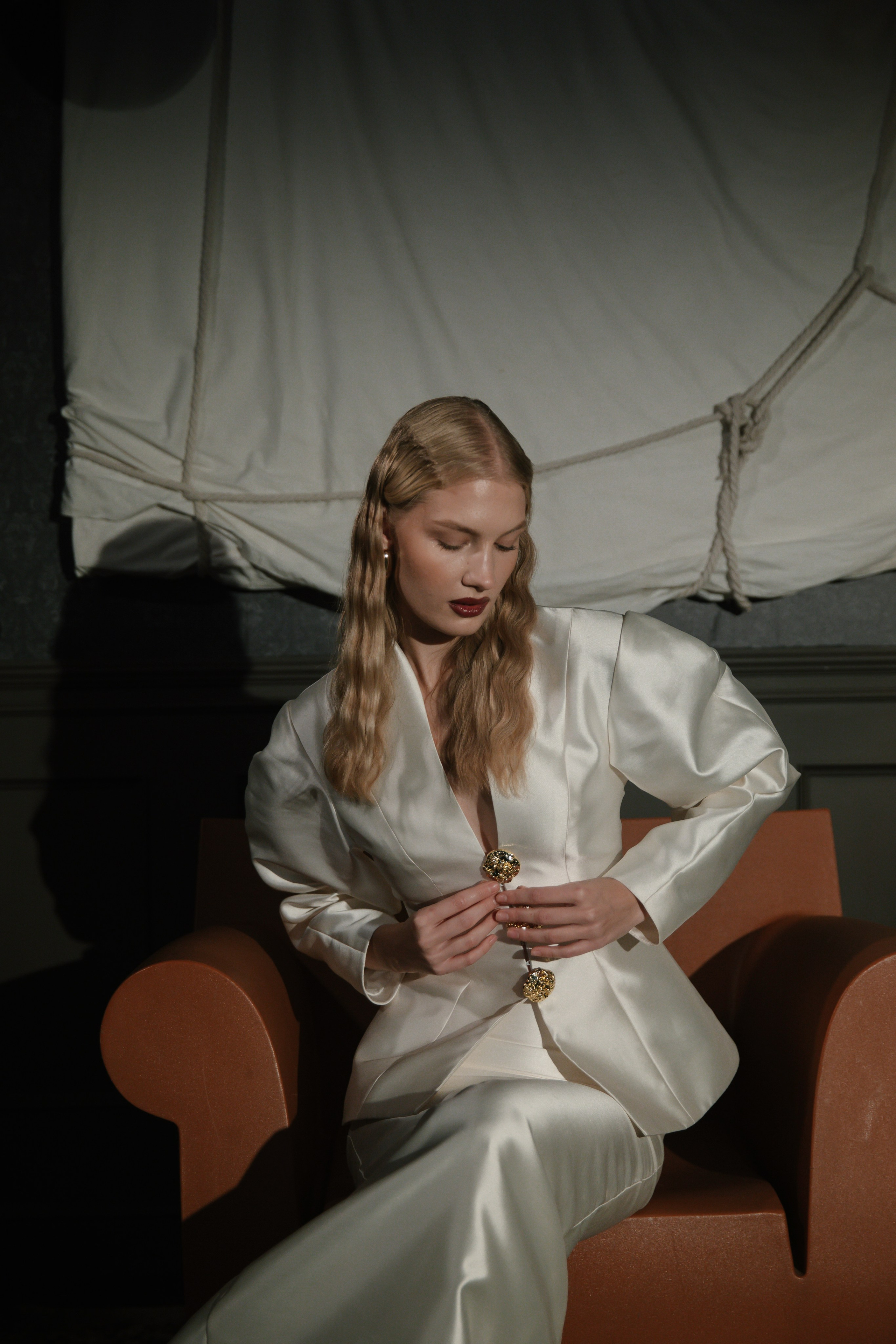 Свадебная фотосессия в студии. Свадебный и семейный фотограф Анастасия Романова в Москве и Московской области