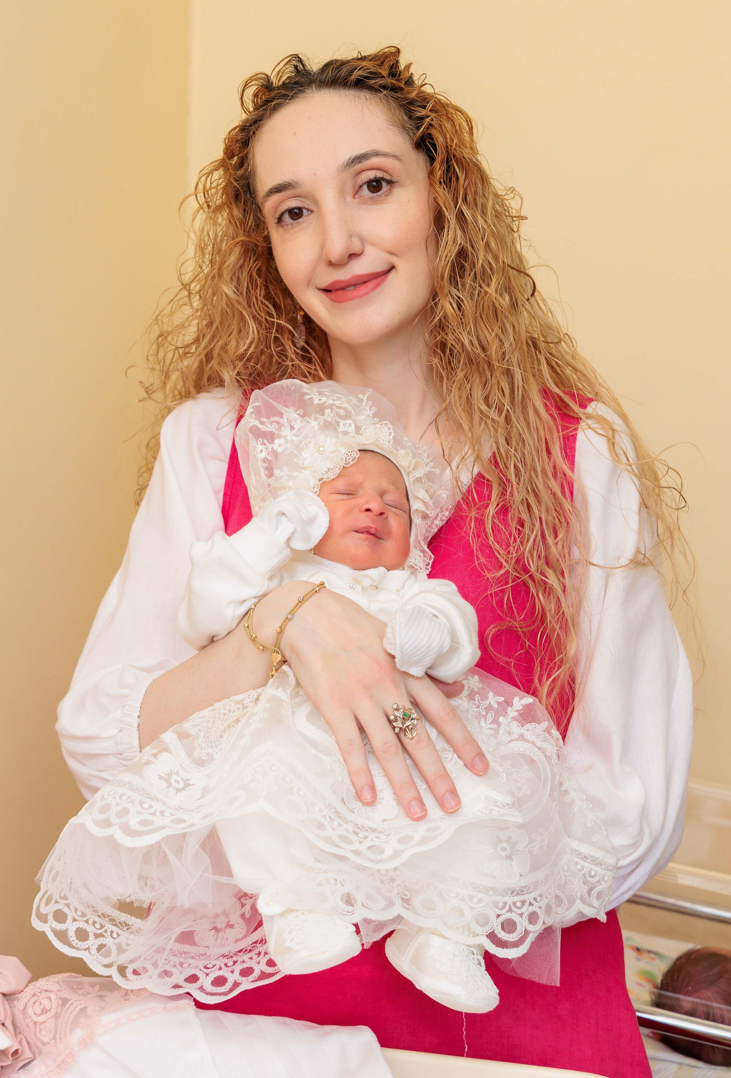 Заказать фотографа на встречу из роддома в Минеральных Водах.