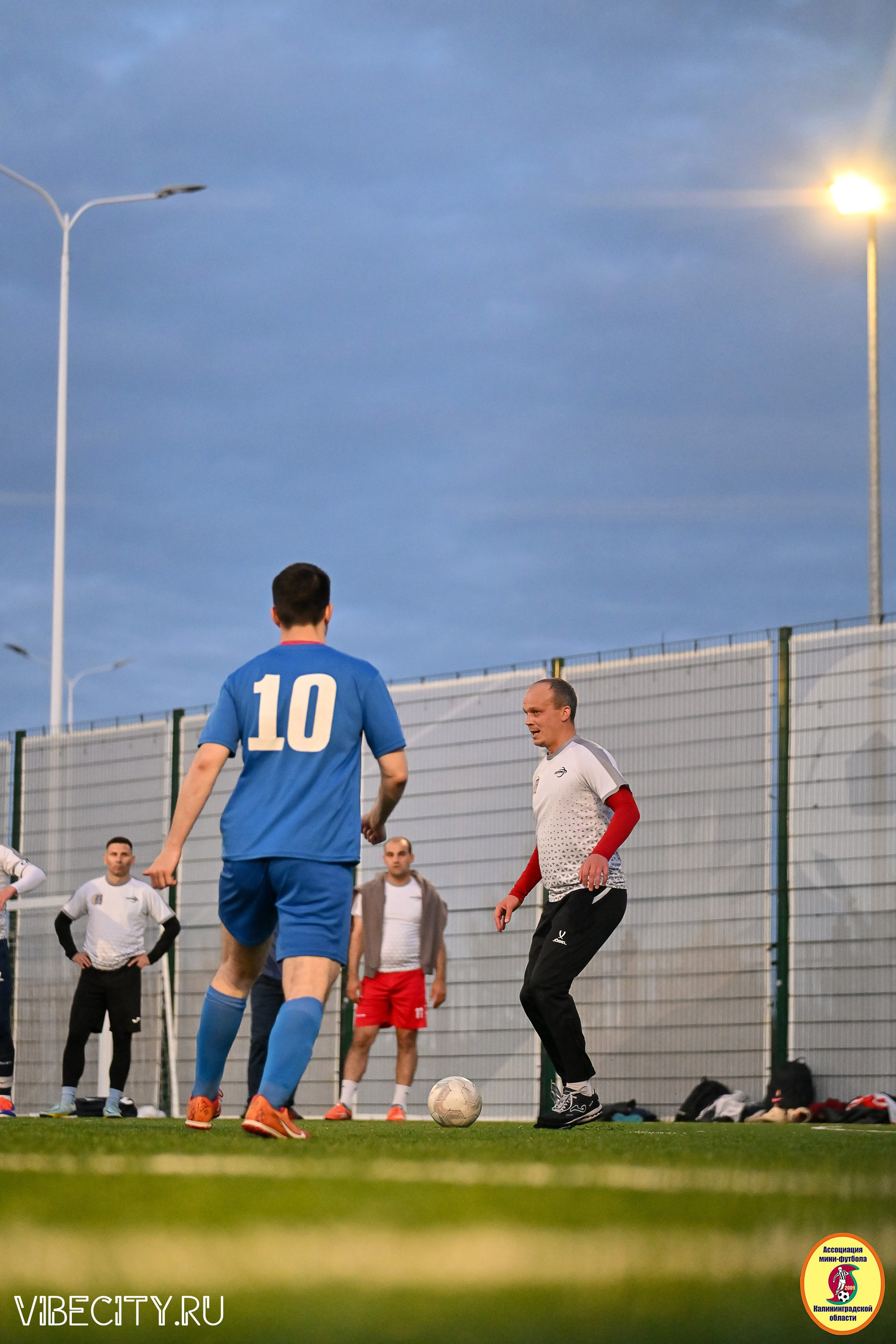 ИГРЫ МИНИ-ФУТБОЛЬНОЙ И КОРПОРАТИВНОЙ ЛИГИ. VIBECITY.RU Вайб Сити Ру Фоторепортажи Фотоотчеты Калининград
