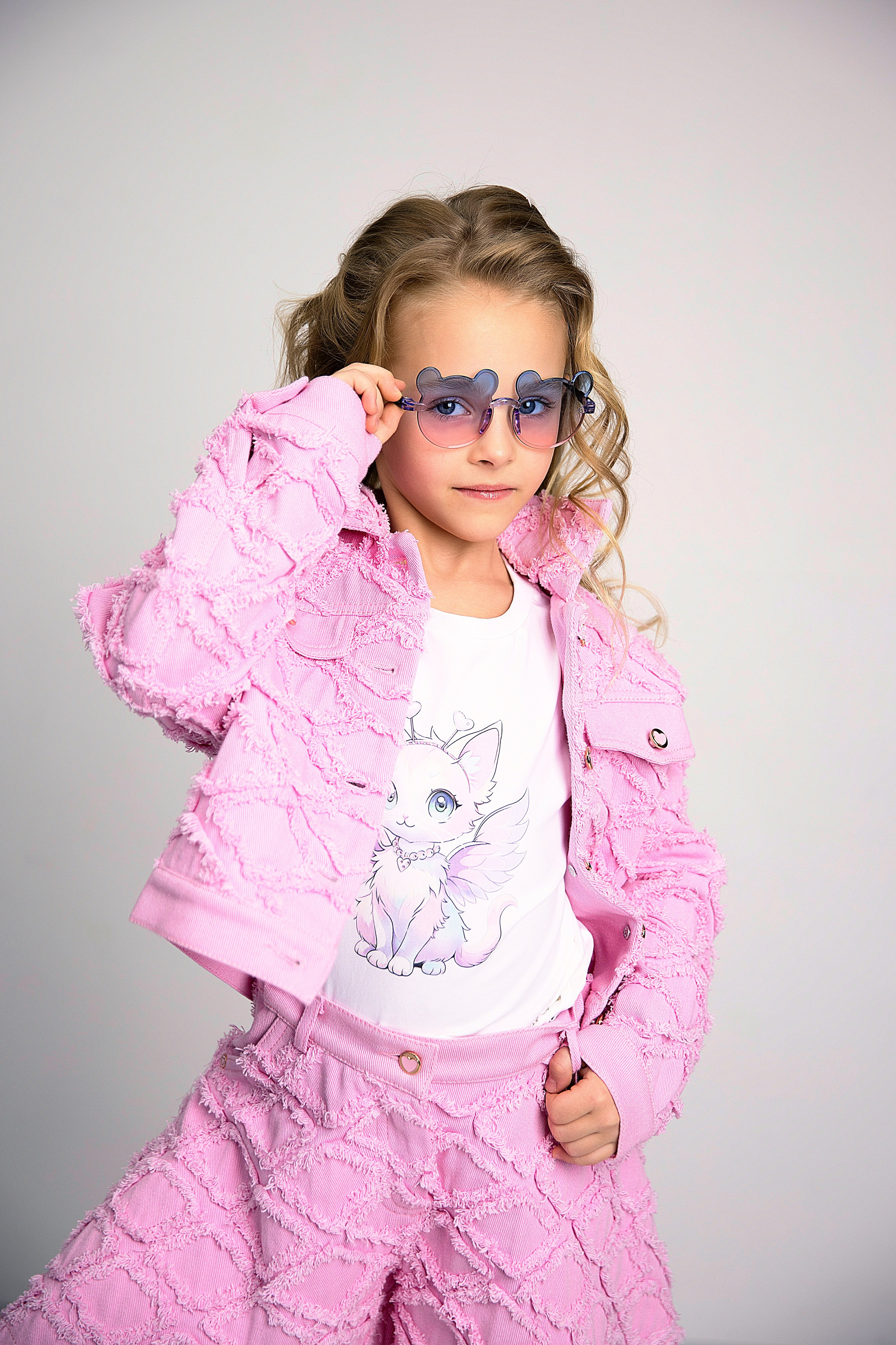 «ФАБРИКА ЗВЕЗД». Детский школьный фотограф в Кемерово Зиновьева Екатерина