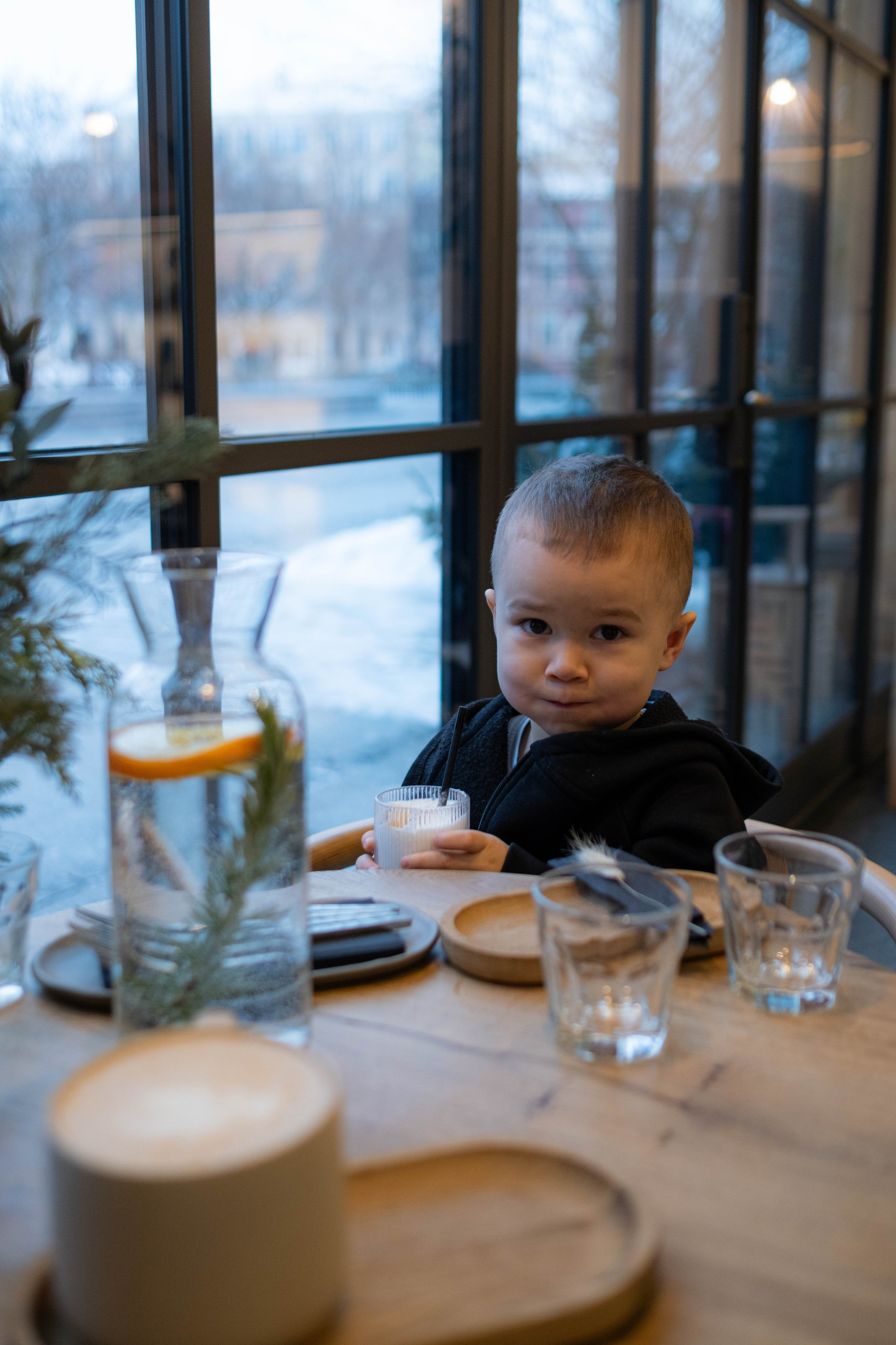 Алекс первый раз на катке. Семейный фотограф в Санкт-Петербурге Дарья Косянчук