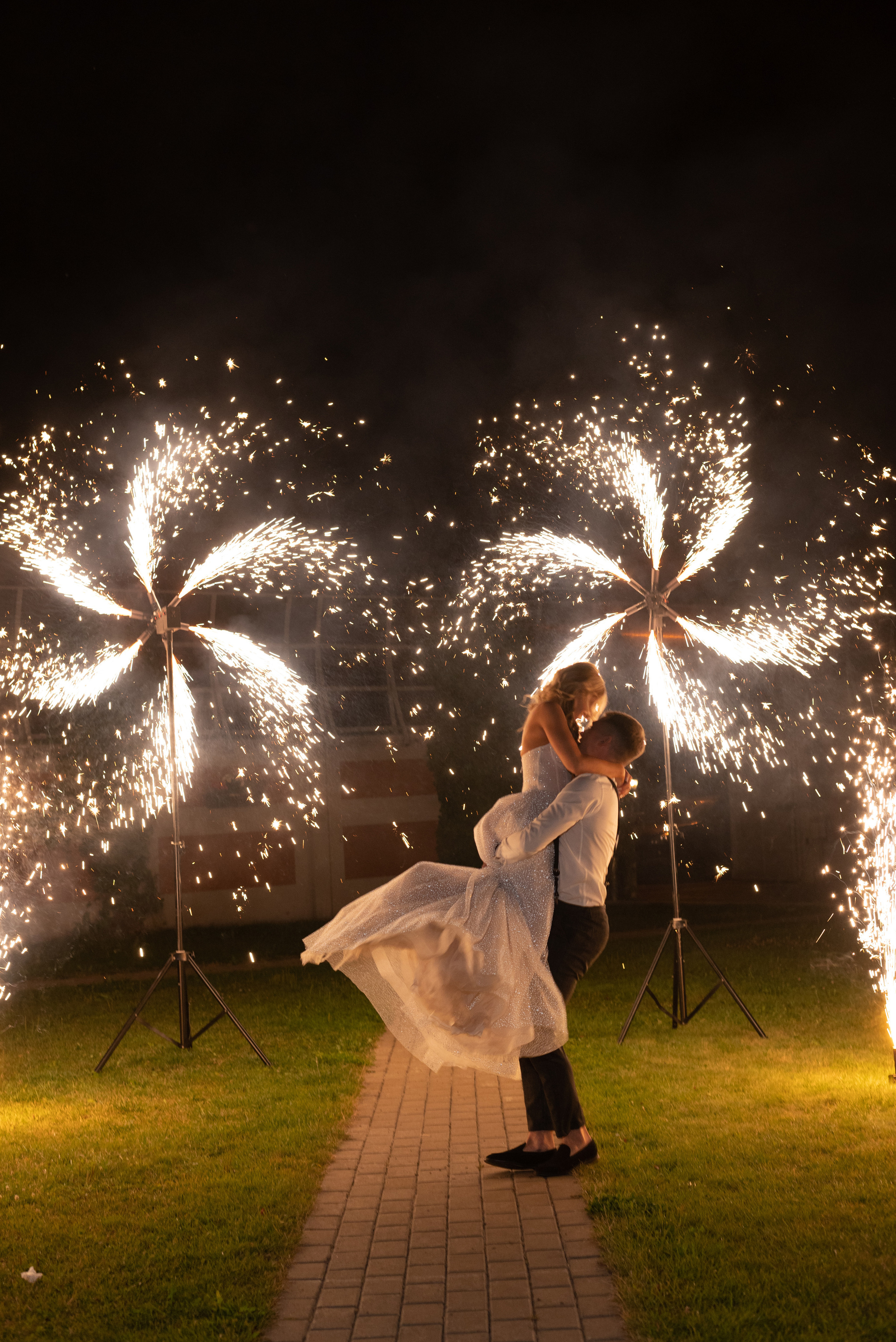 Свадебная фотография. Фотограф Белград фото для бизнеса, предметная съемка, мероприятий