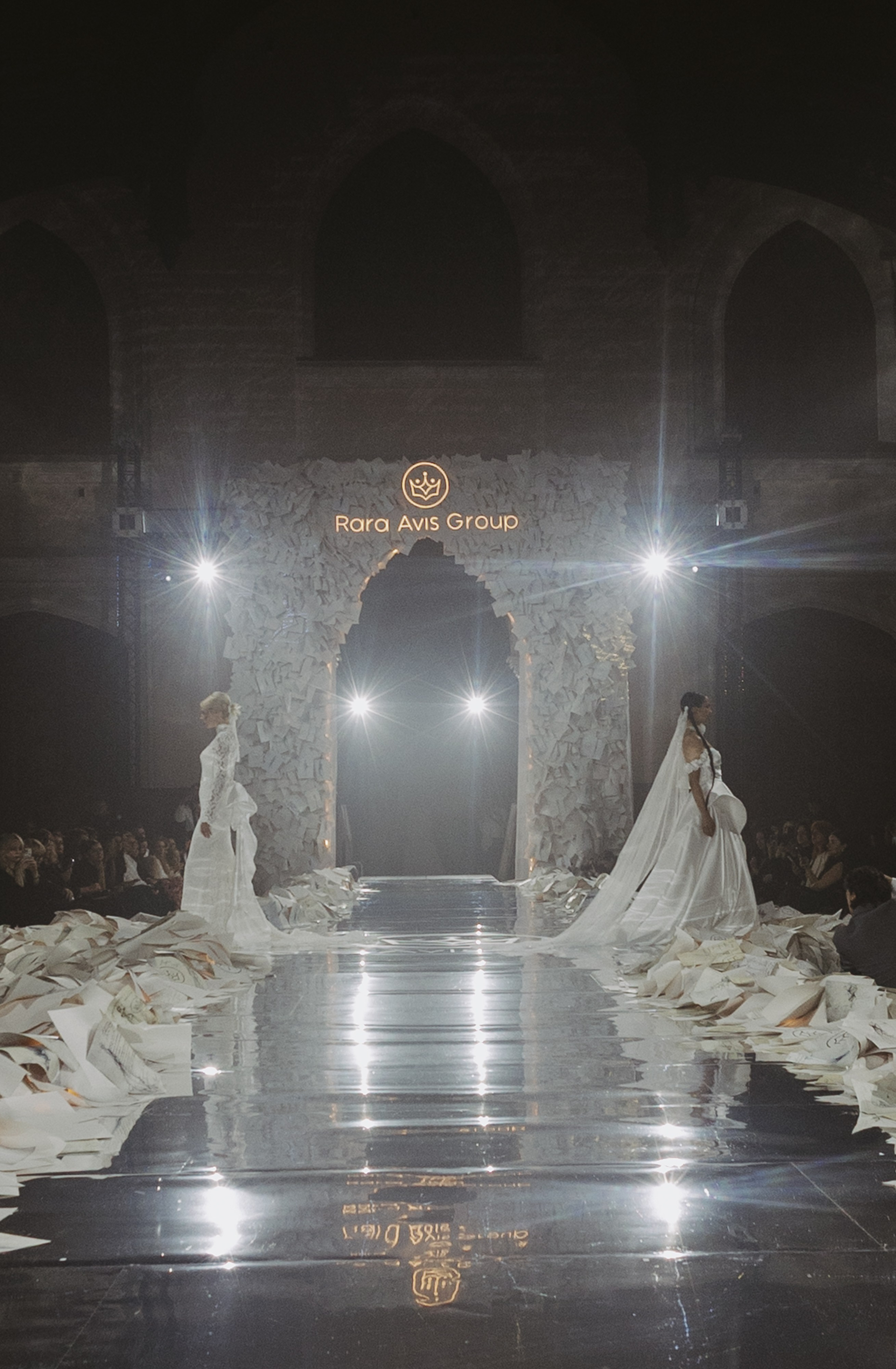 Rara Avis Fashion Show 2026. Fusion Wedding Photographer