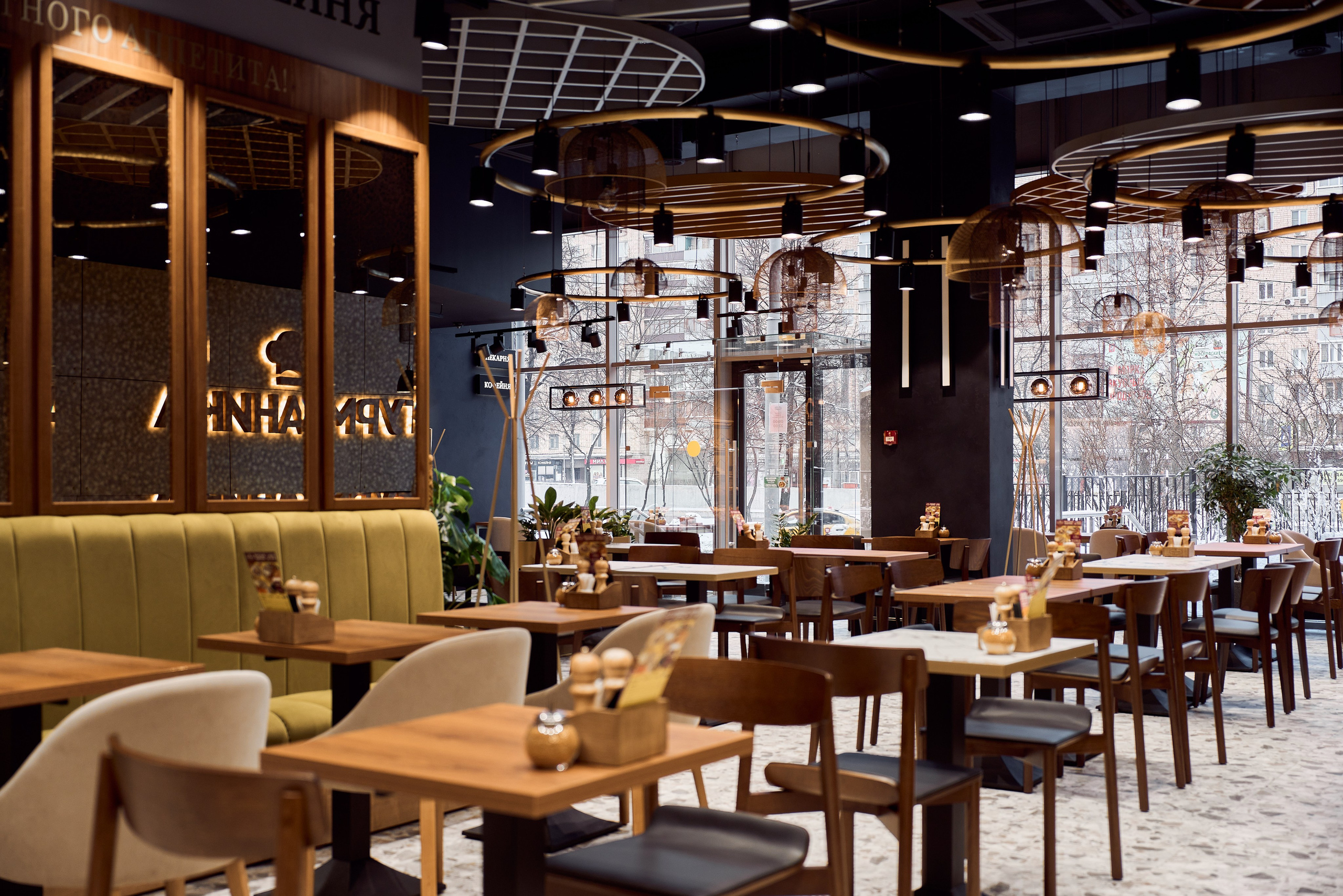 Кафе Гурманика на Бутырской (Бизнес съемка). Бояршинов Антон Интерьерный фотограф/видеограф Москва